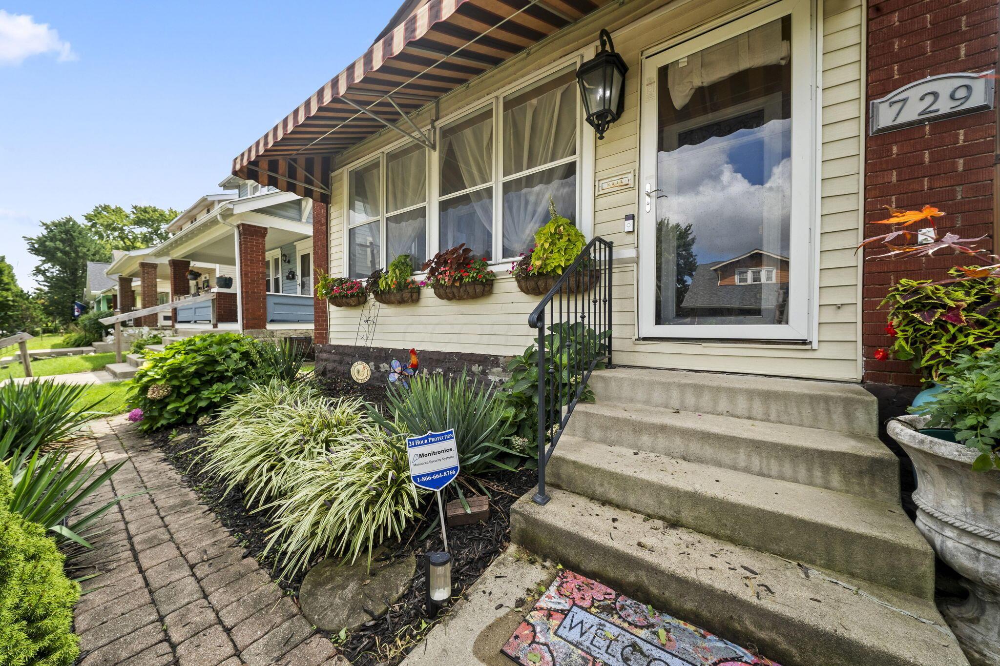 729 Thurman Avenue