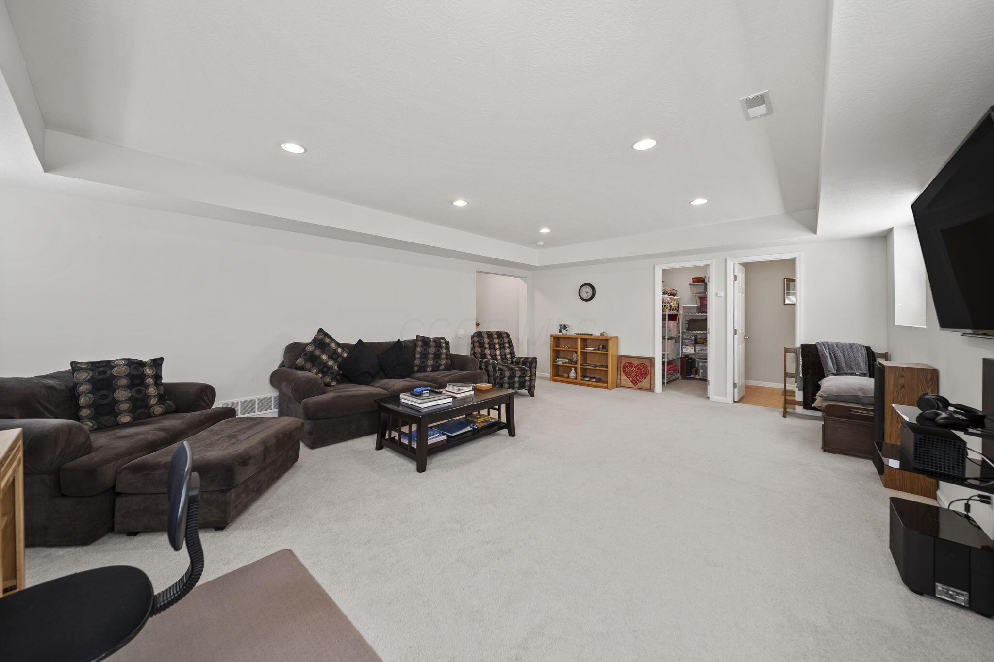 8302 Danbridge Way