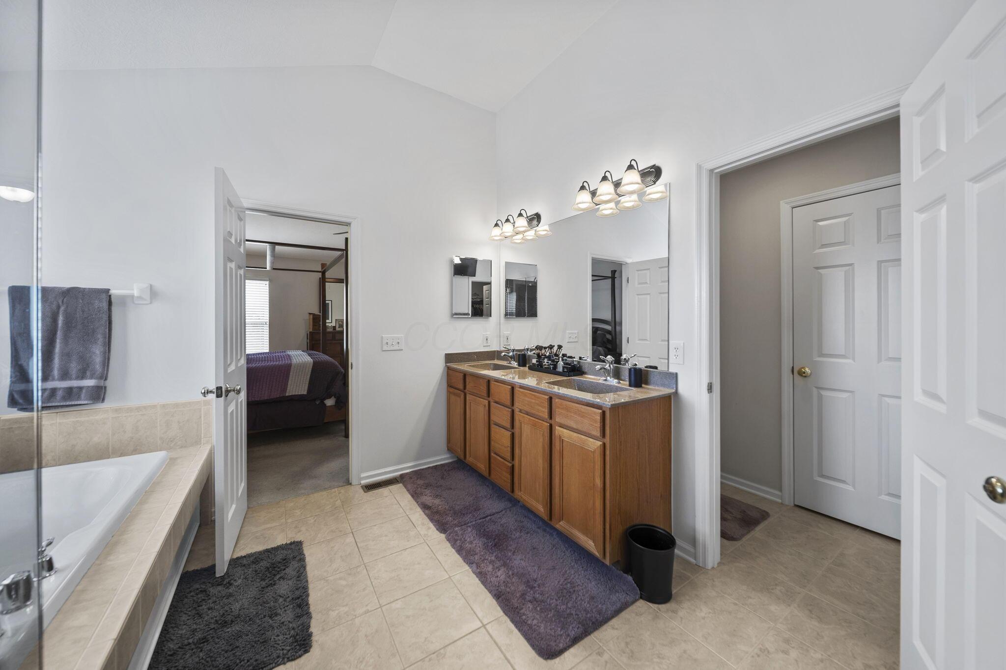 8302 Danbridge Way