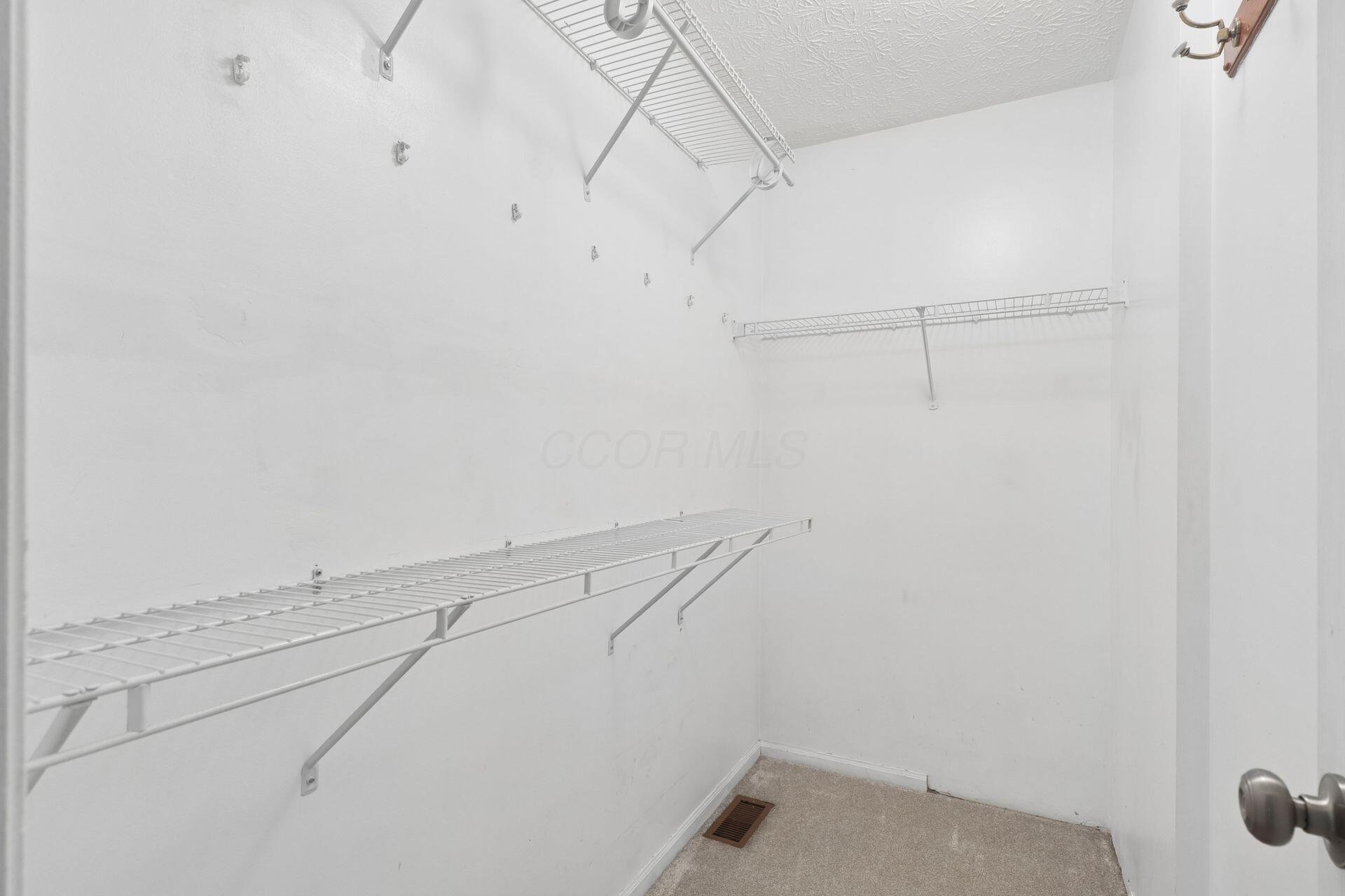 5986 Wexford Park Drive
