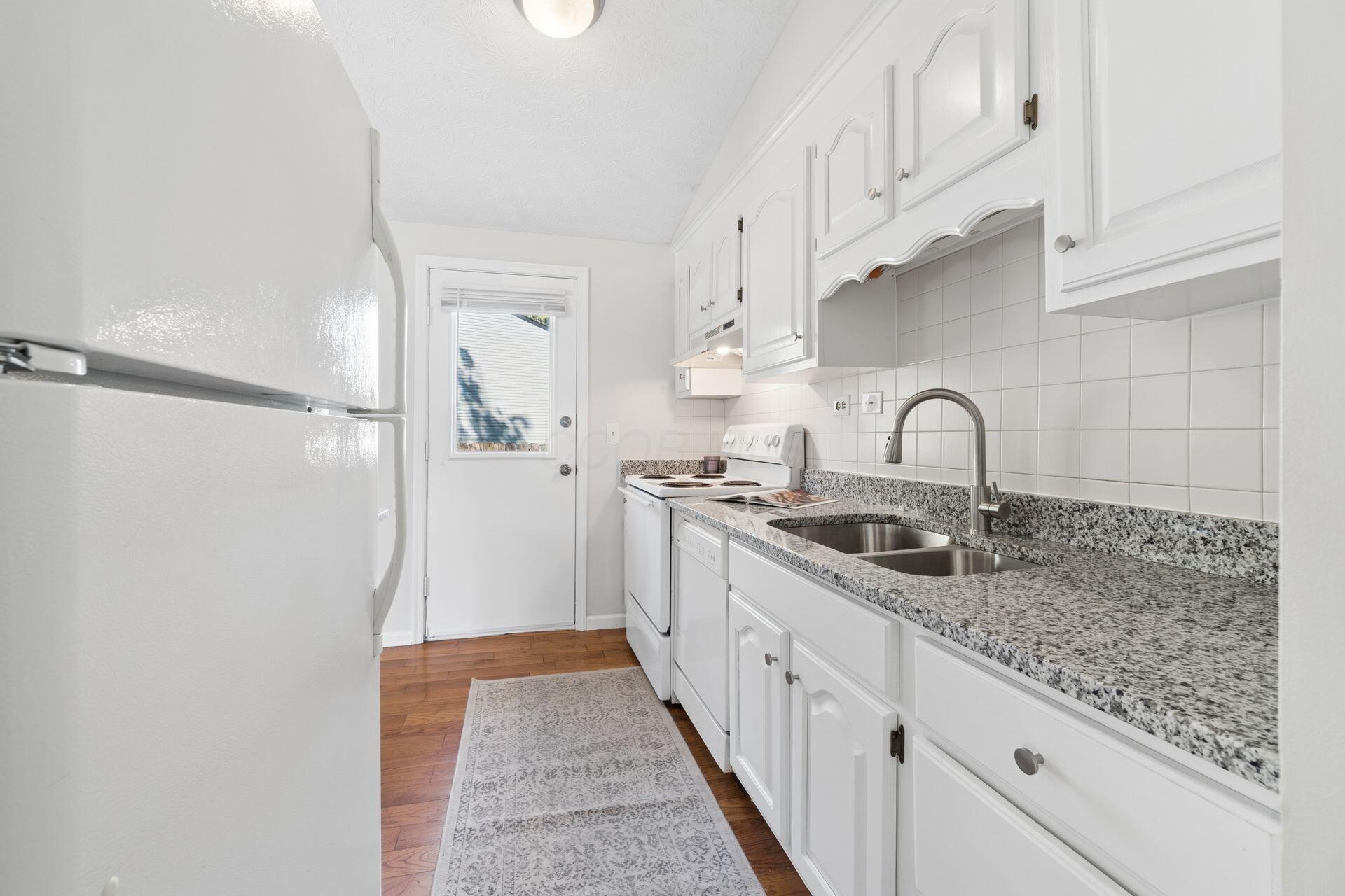 3936 Blueberry Hollow Road