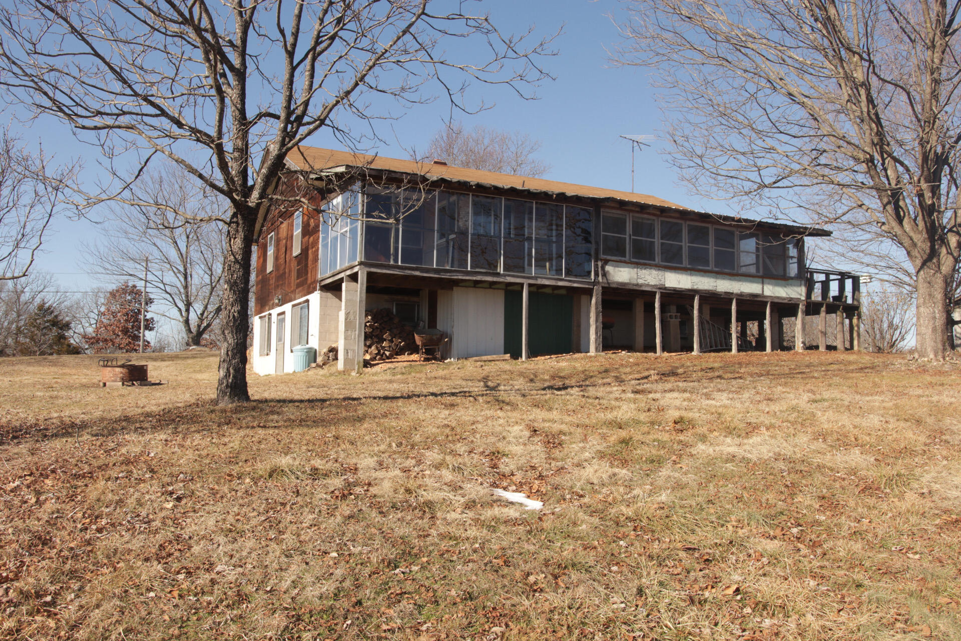 744 North State Highway 125