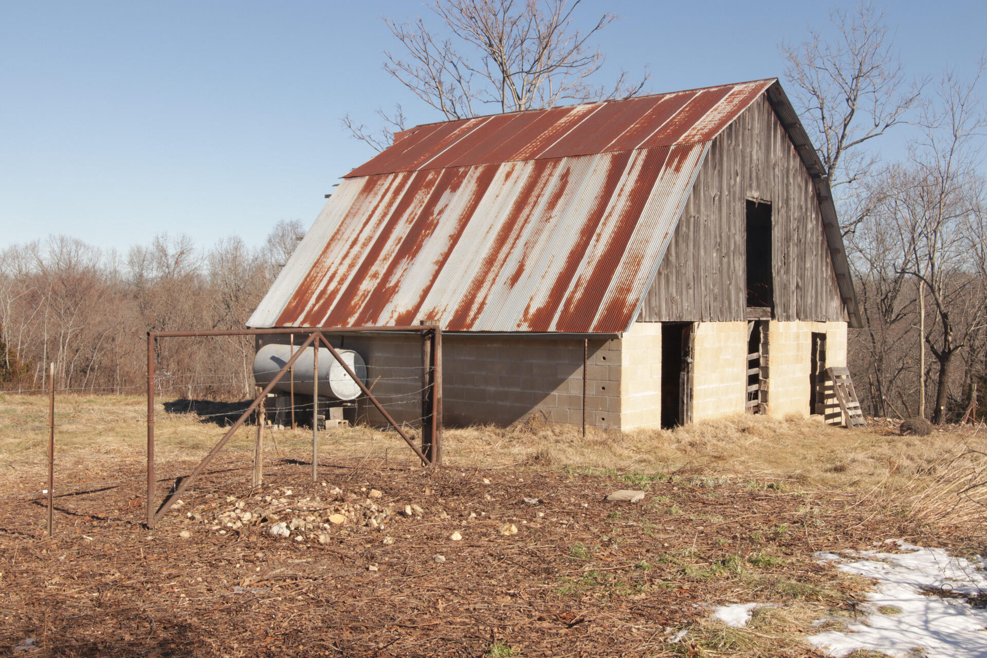 744 North State Highway 125