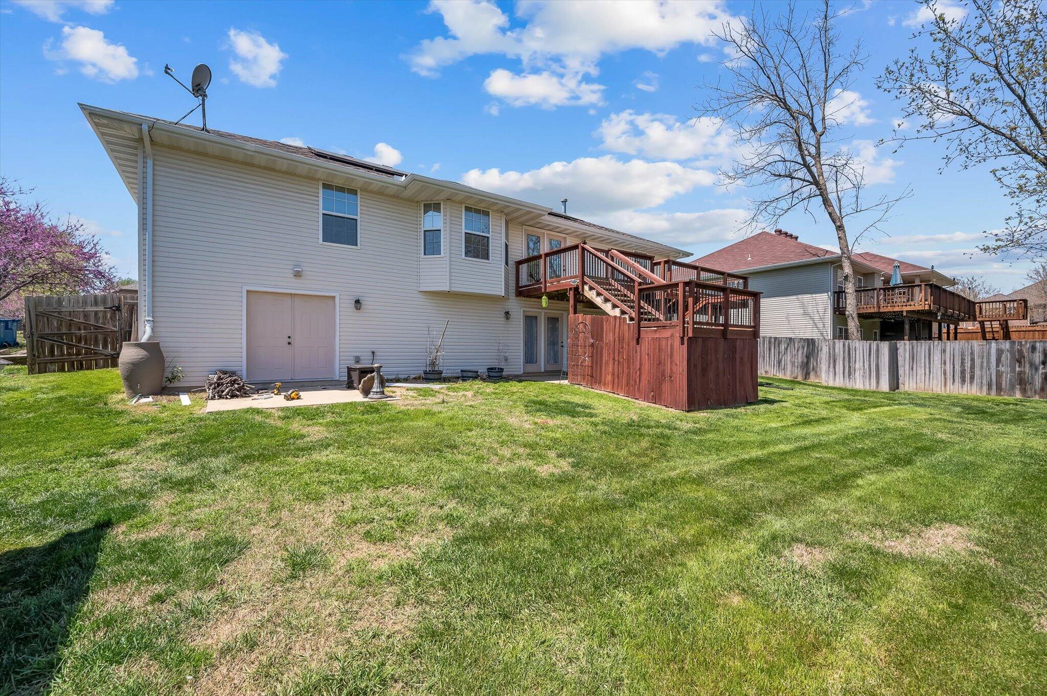 576 South Canterbury Lane