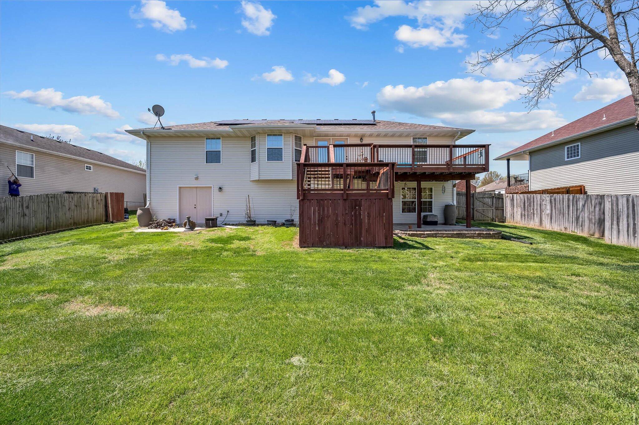 576 South Canterbury Lane