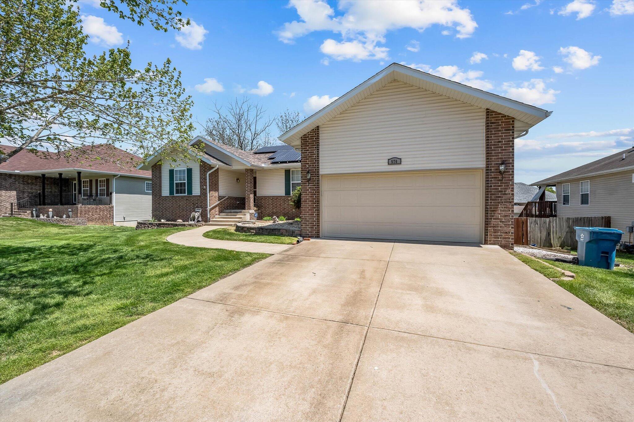576 South Canterbury Lane