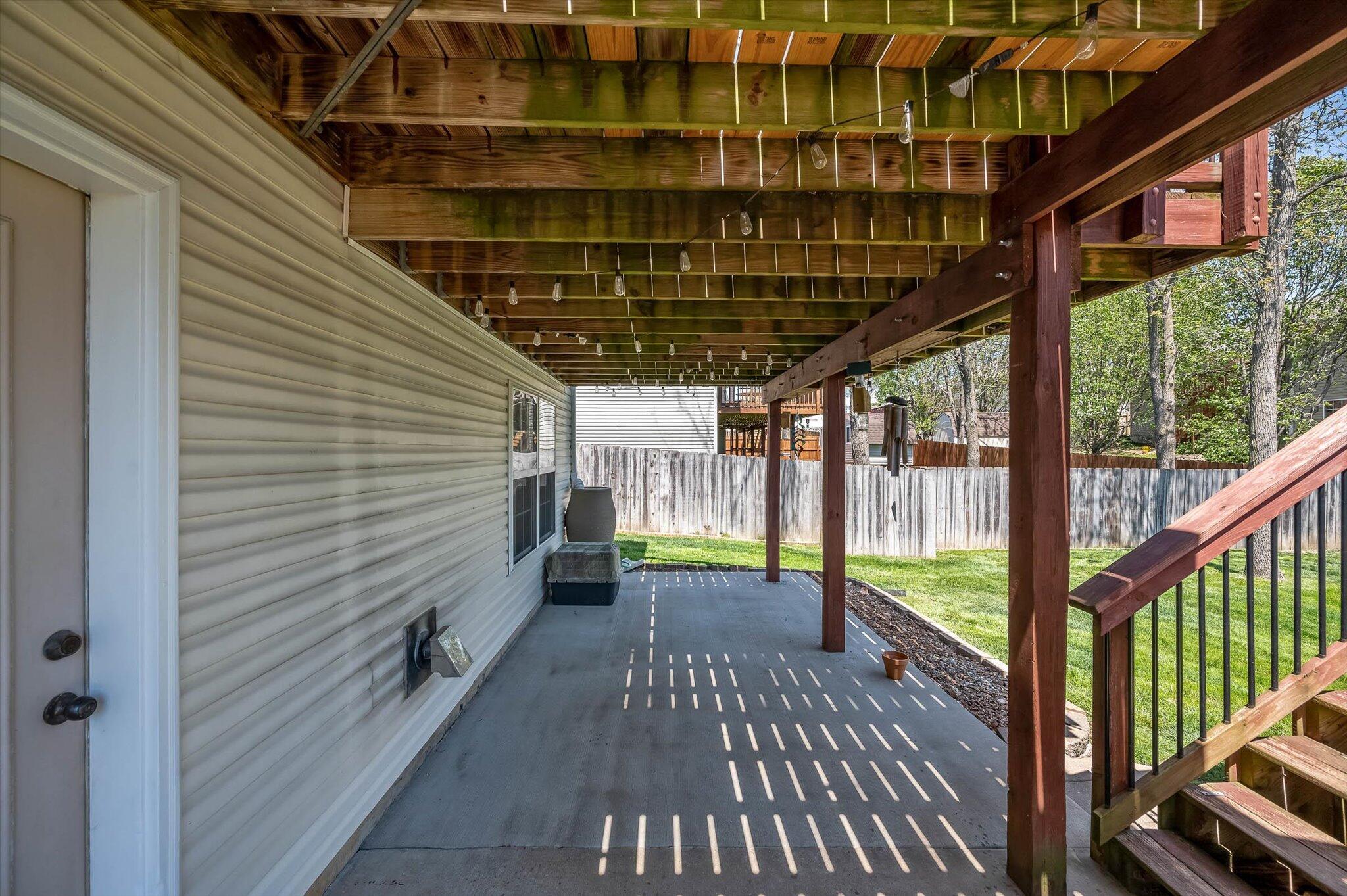 576 South Canterbury Lane