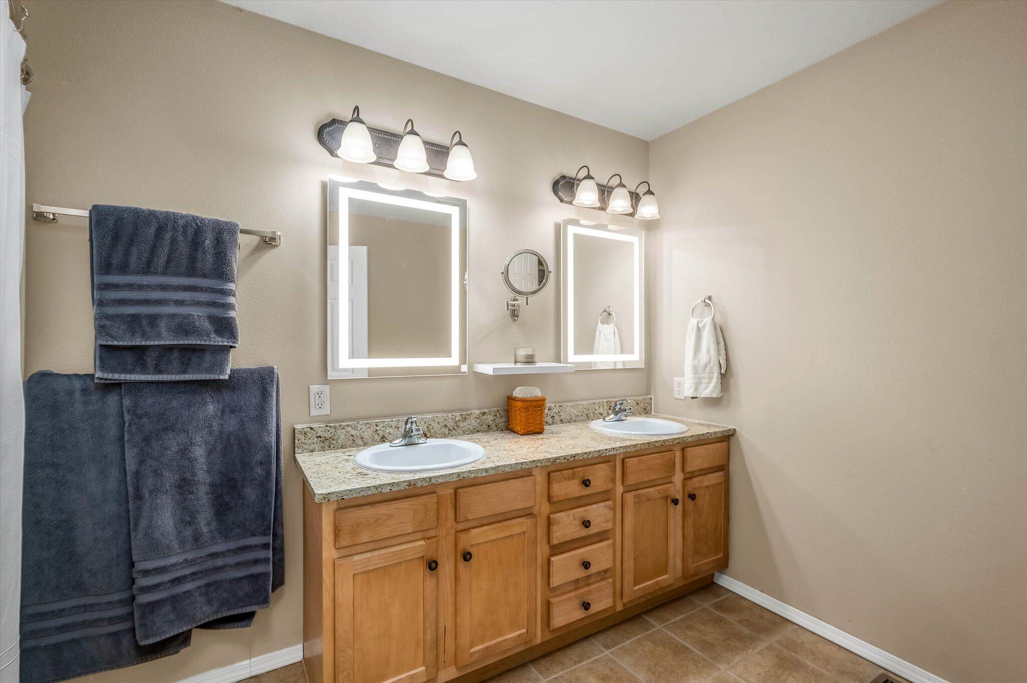 576 South Canterbury Lane