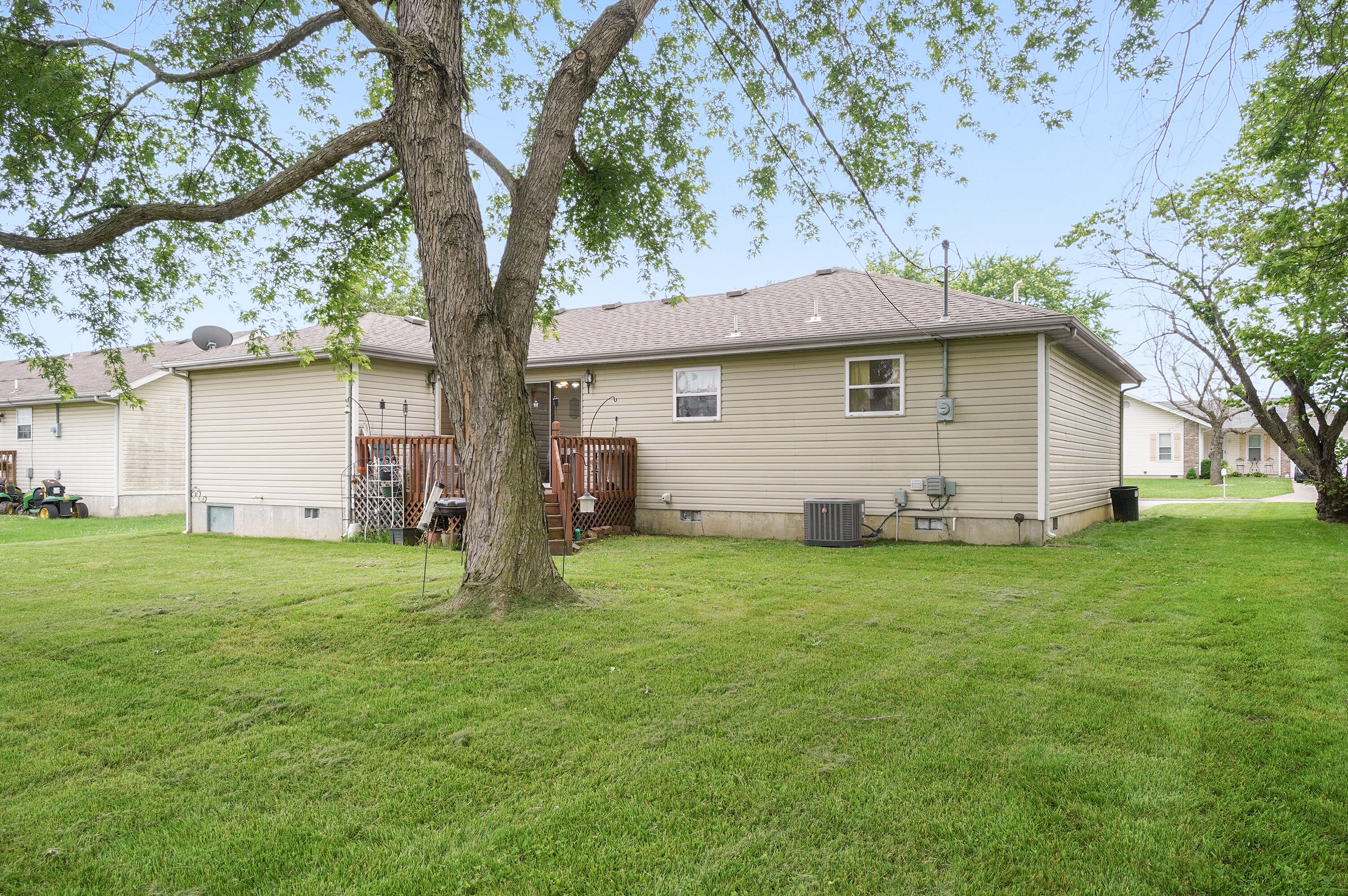 606 South Sunrise Street