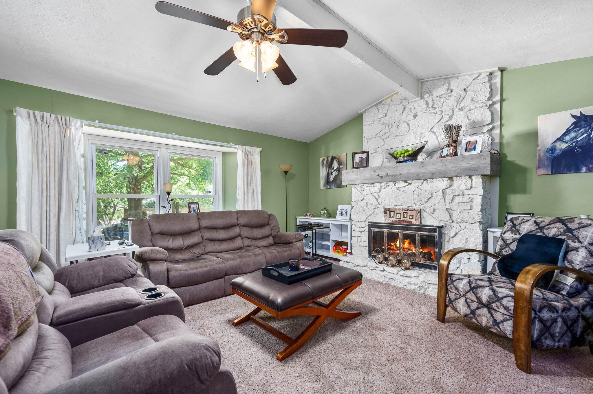 3054 West Countryside Drive