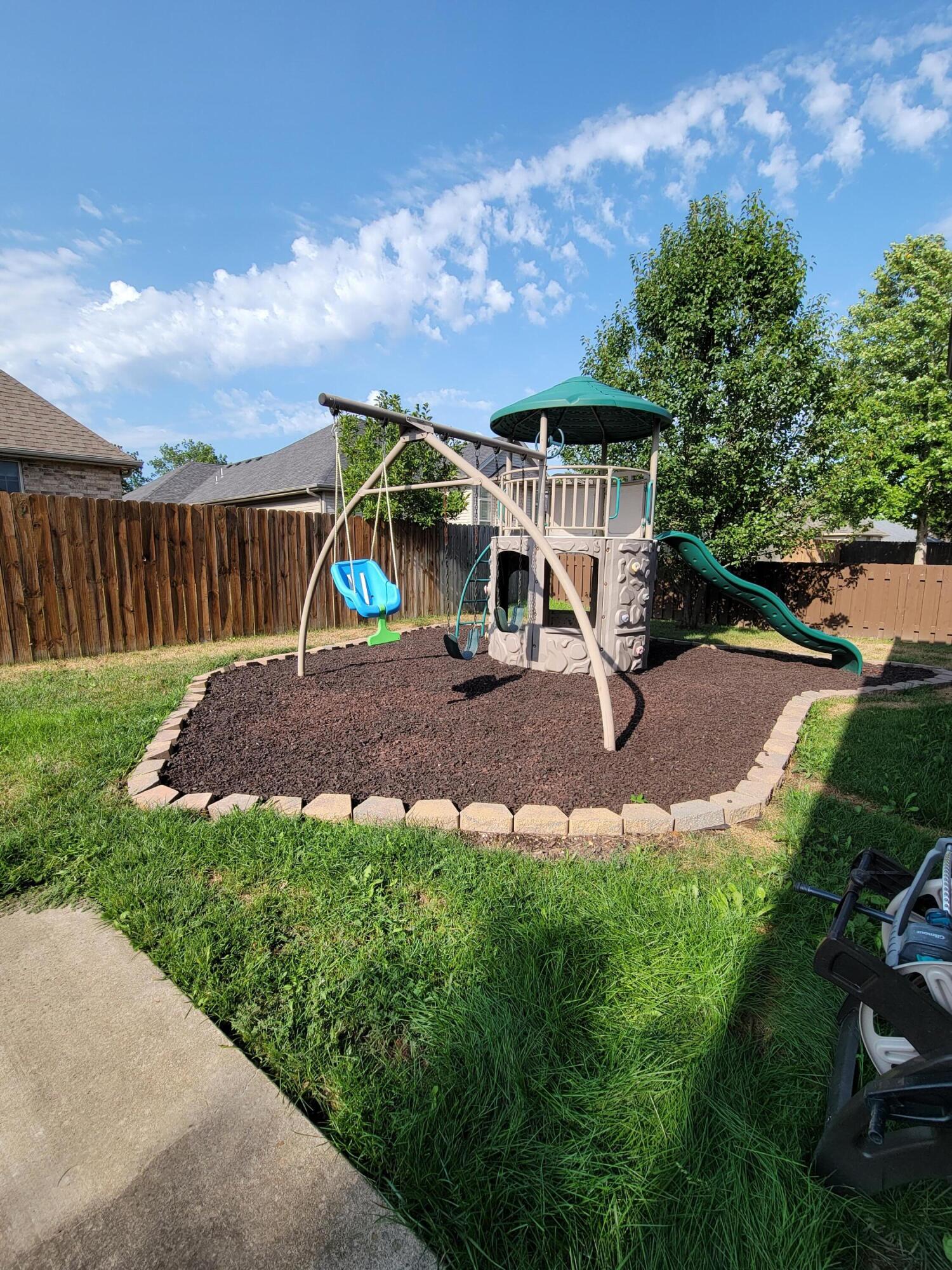 919 East Weldon Drive