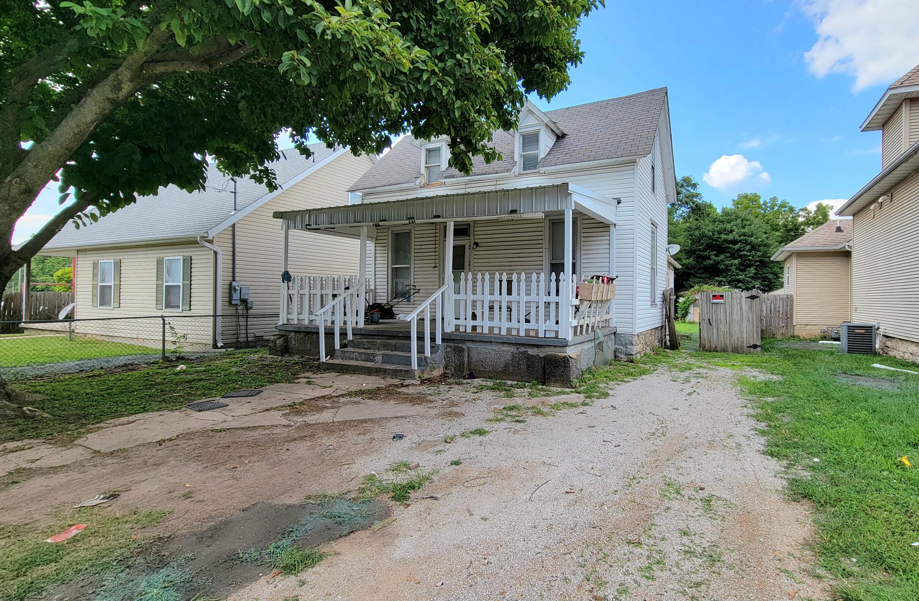 641 West Scott Street