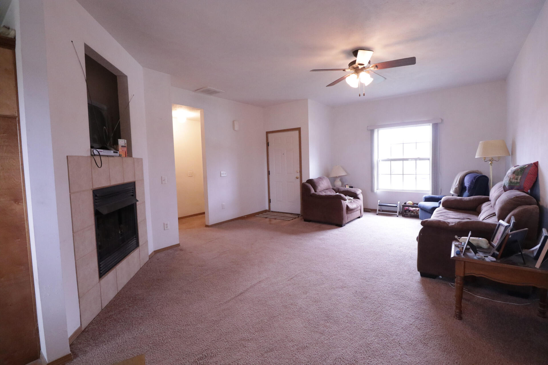 879 West Cambridge