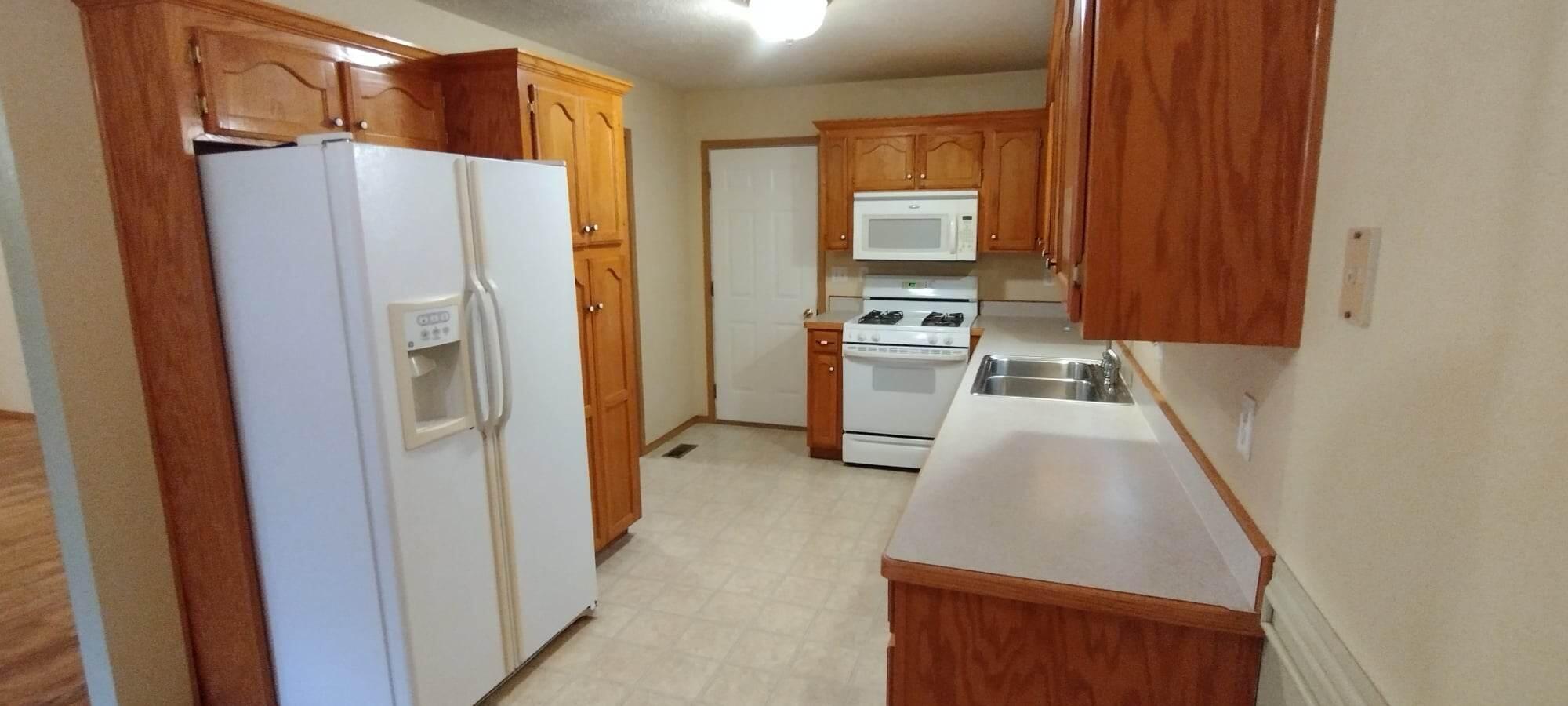 25056 Lawrence 2152