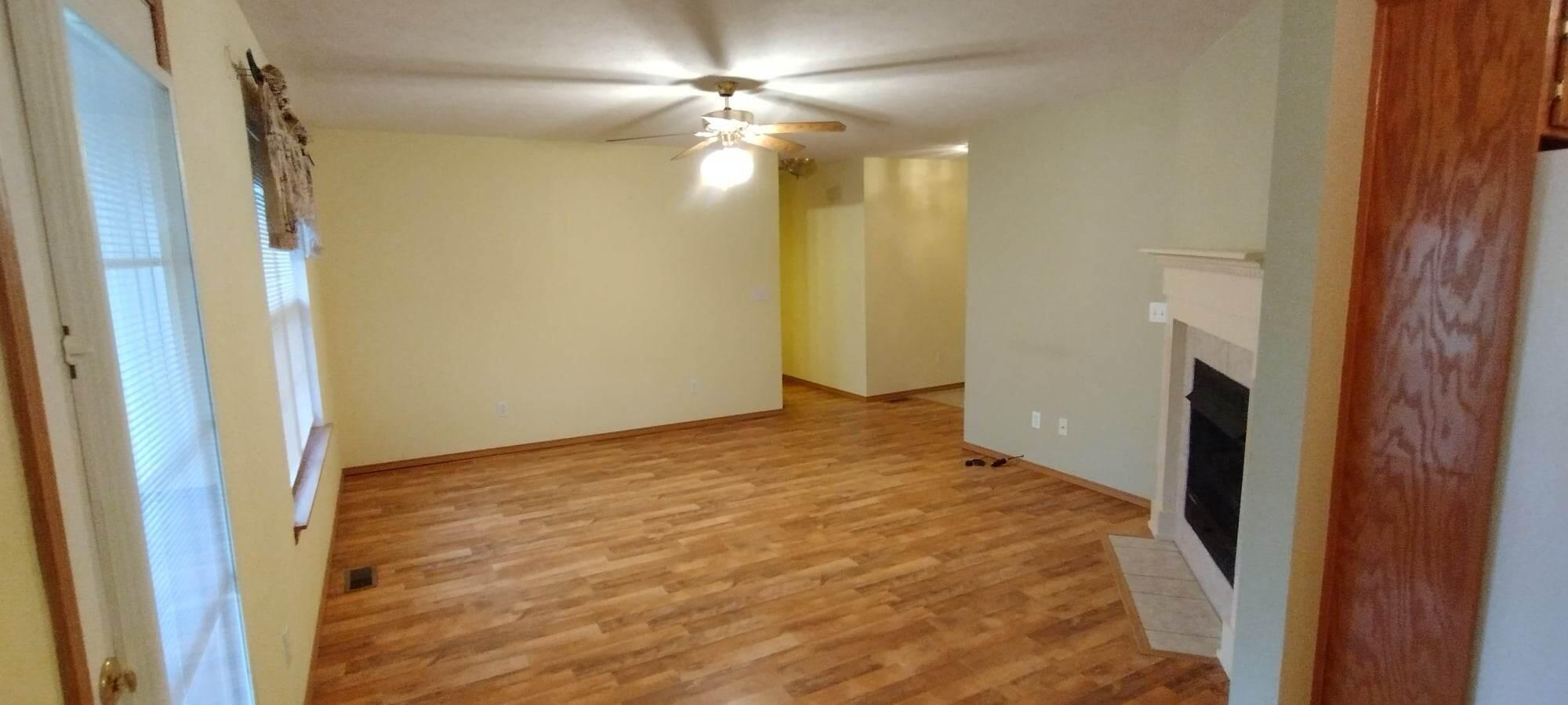 25056 Lawrence 2152