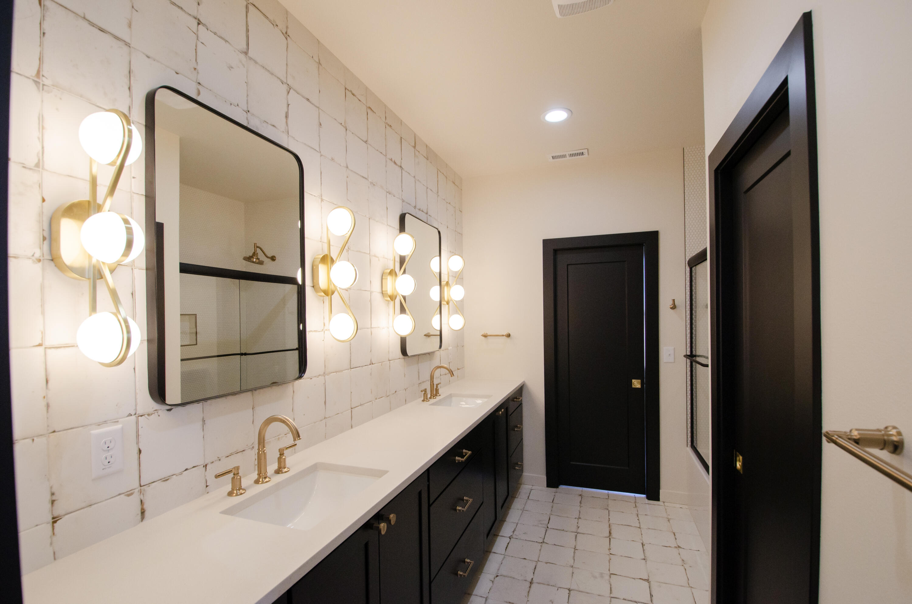 1352 S Wilder Trail