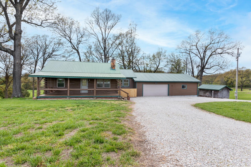 1040 E 425th Road