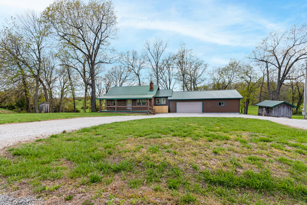 1040 E 425th Road