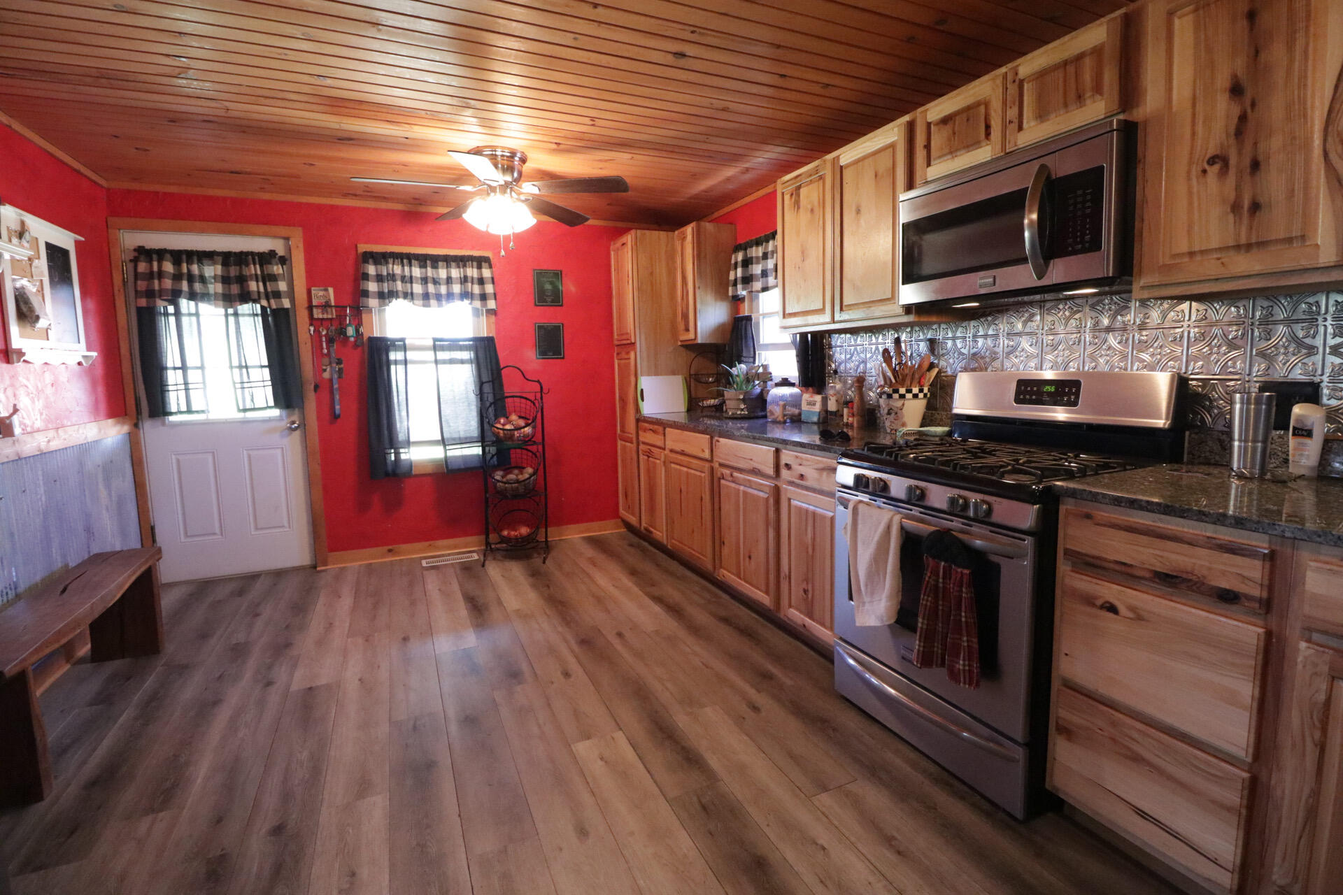 1185 Cedar Lane