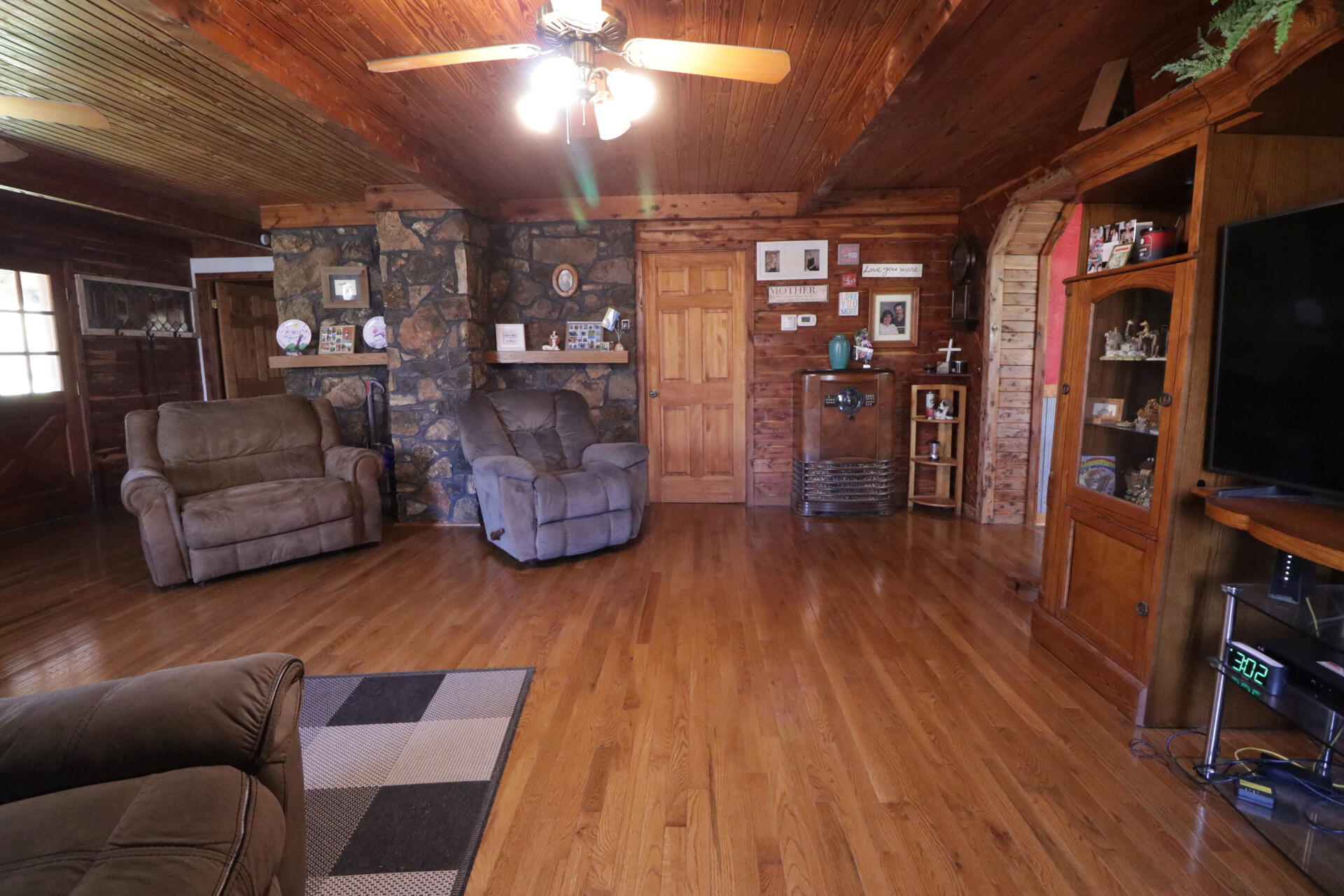 1185 Cedar Lane