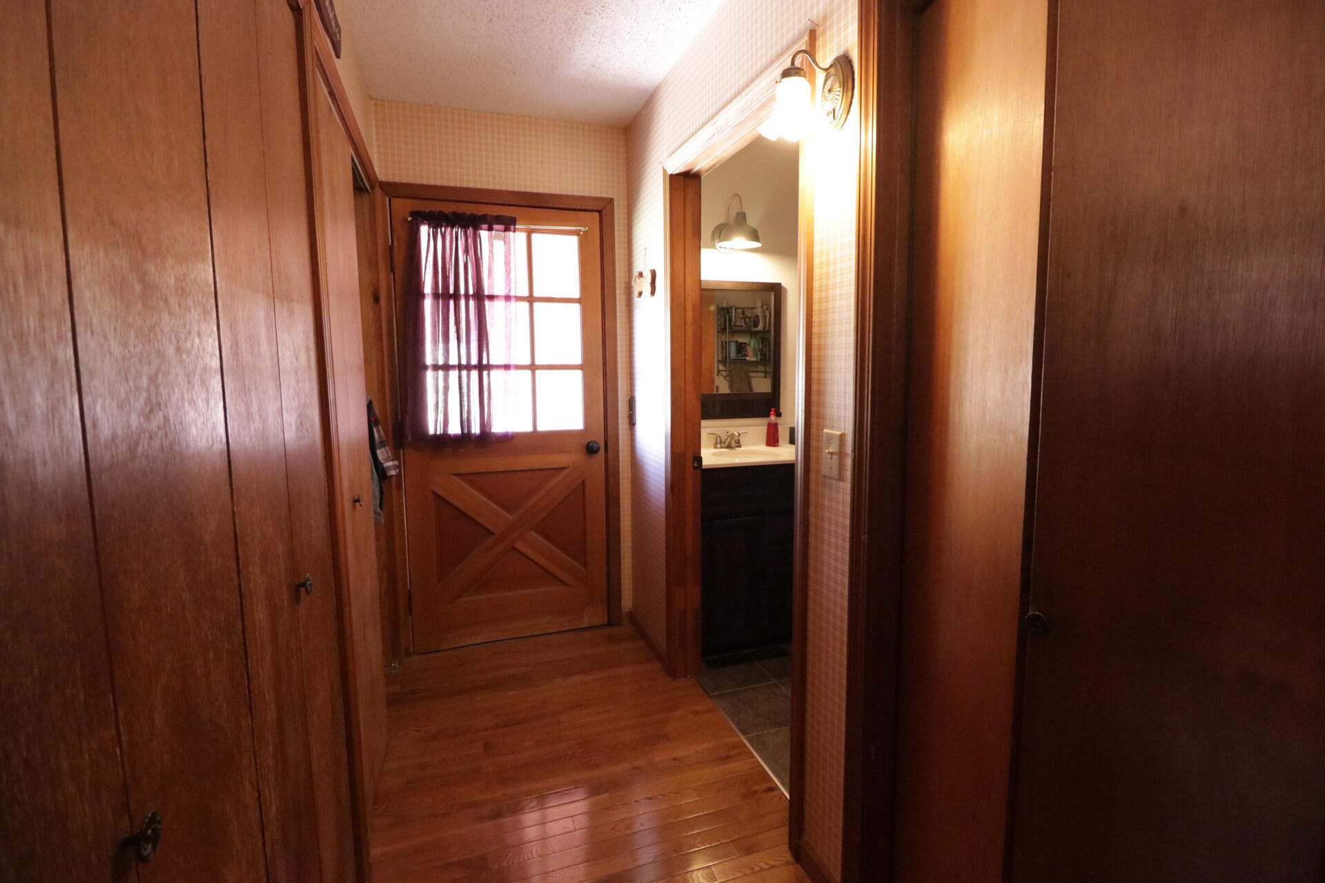 1185 Cedar Lane