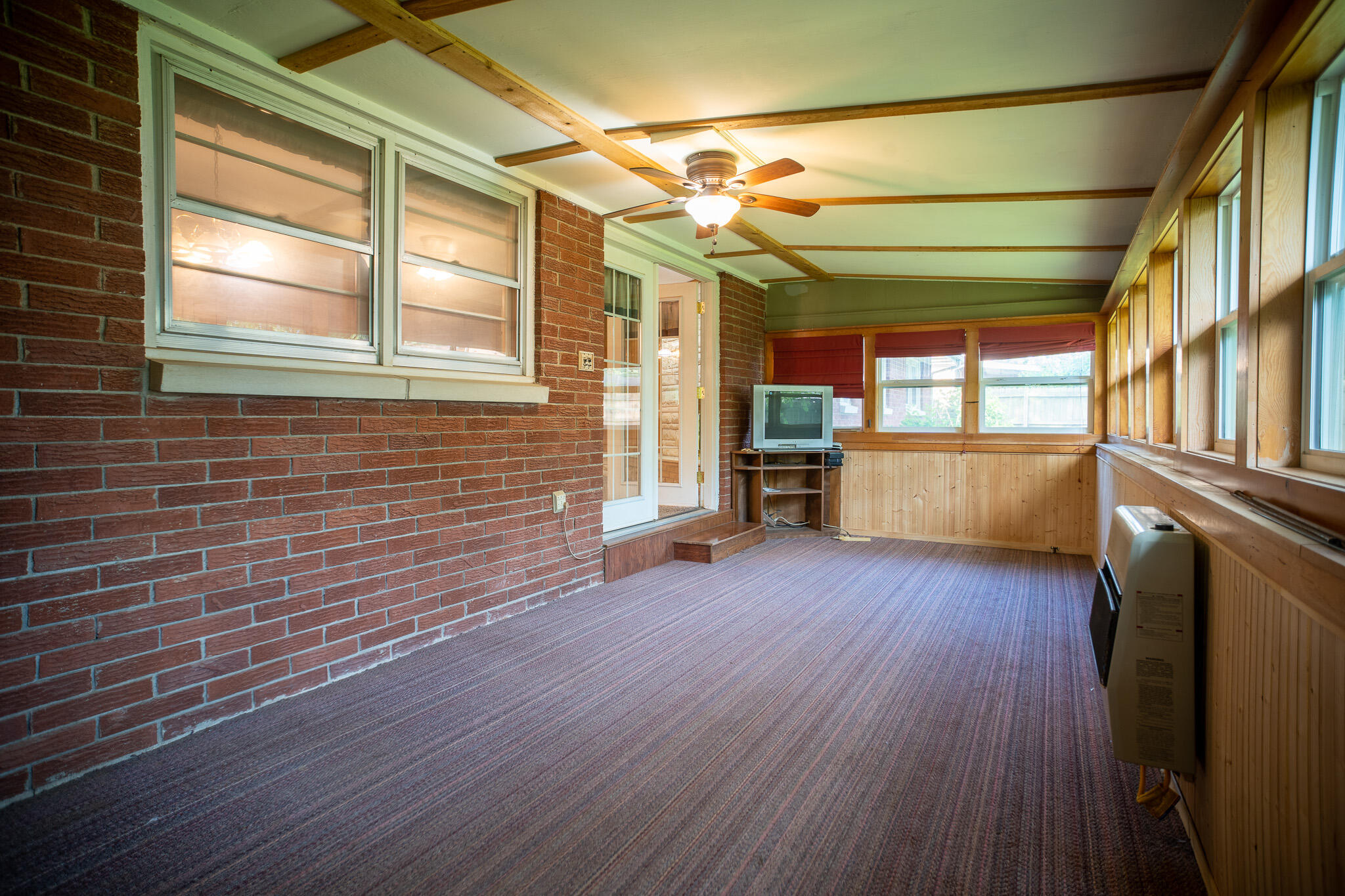 1326 W Cherokee Street