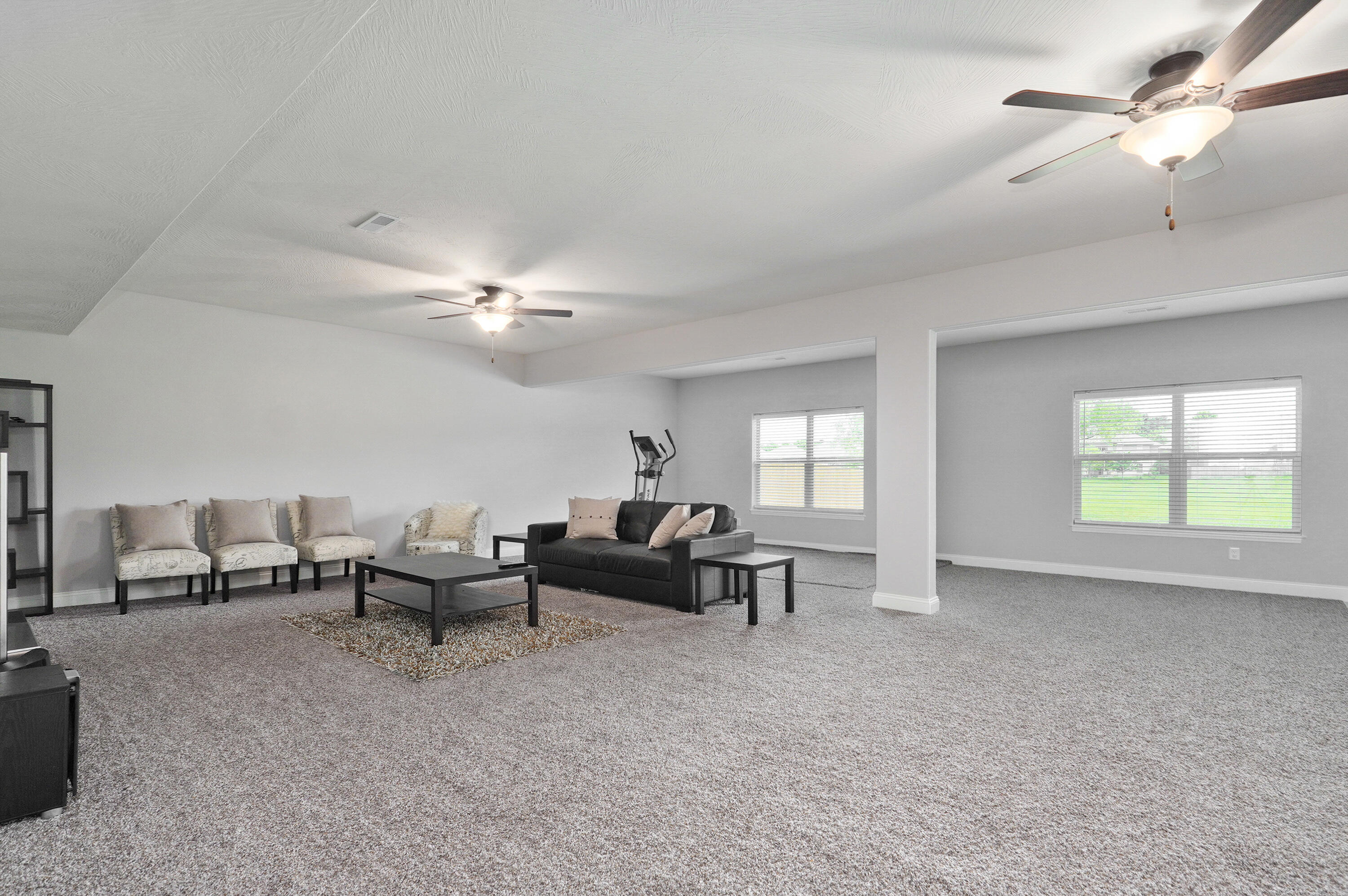 1662 North Eagle Valley Lane