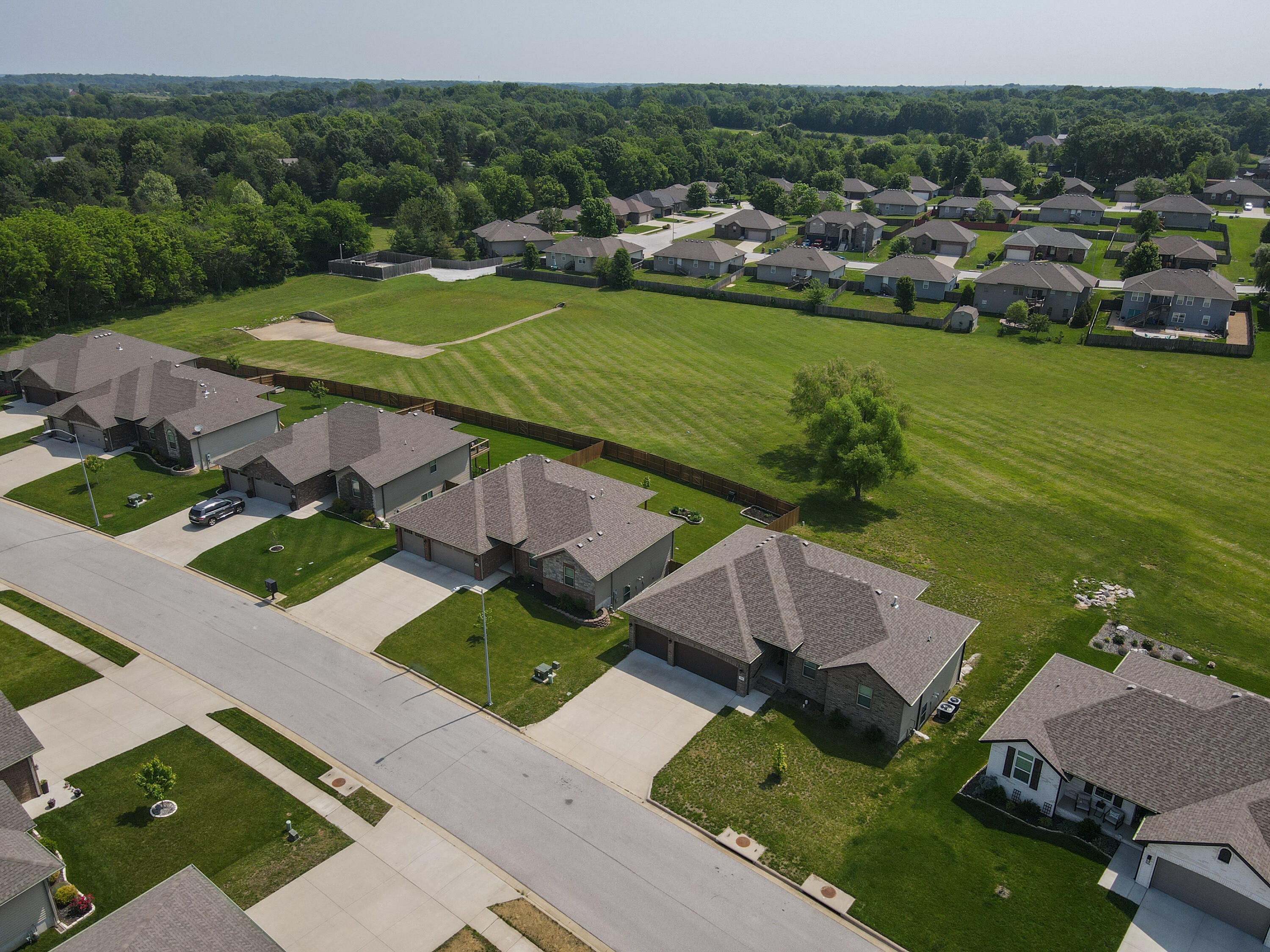 1662 North Eagle Valley Lane