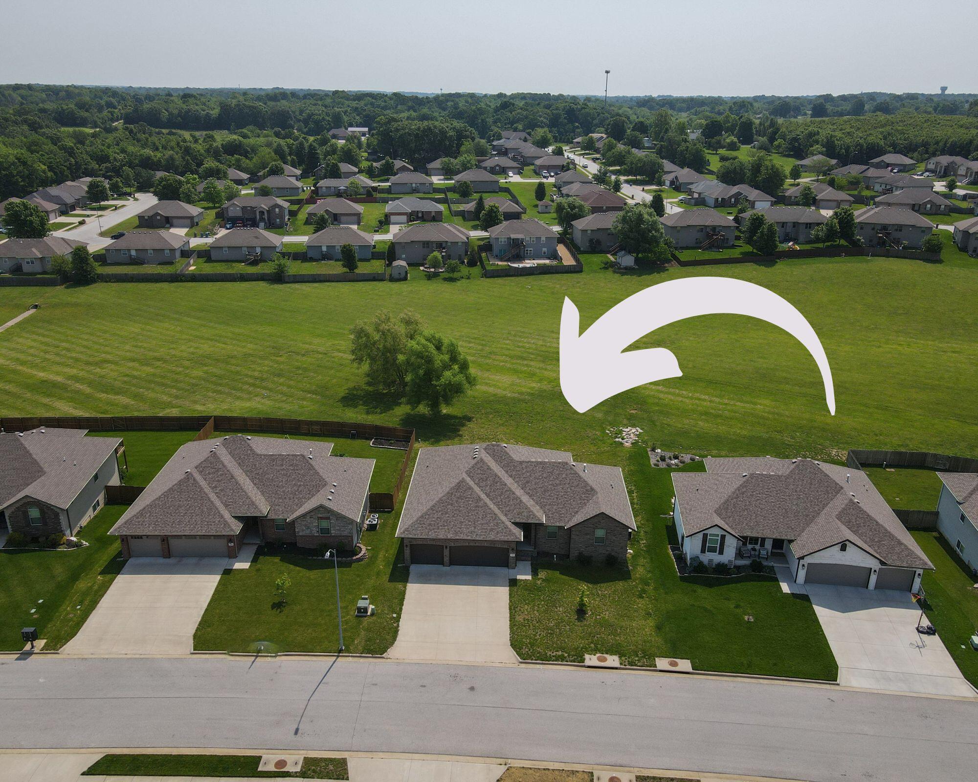 1662 North Eagle Valley Lane