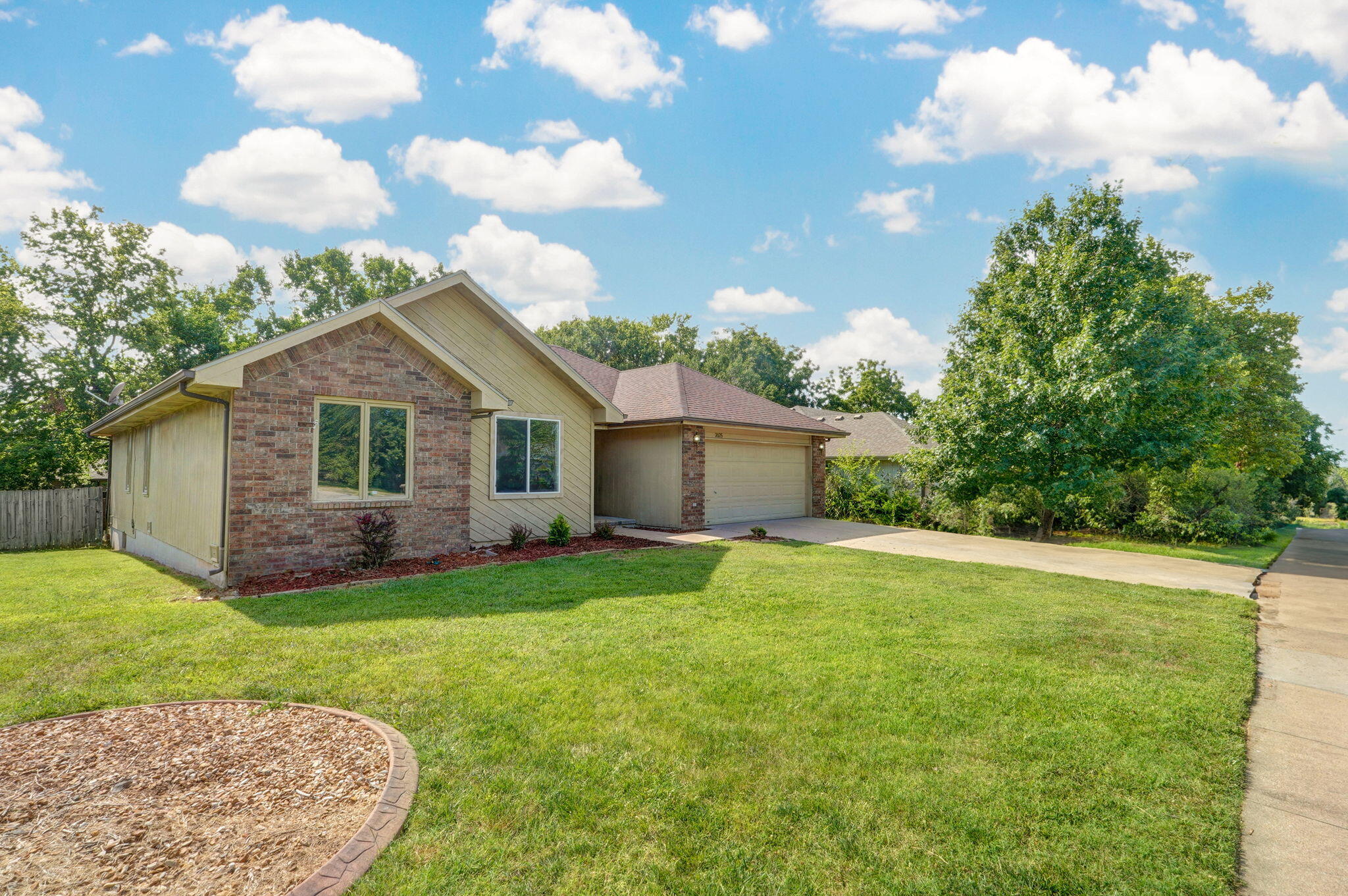 3625 South Leawood Avenue