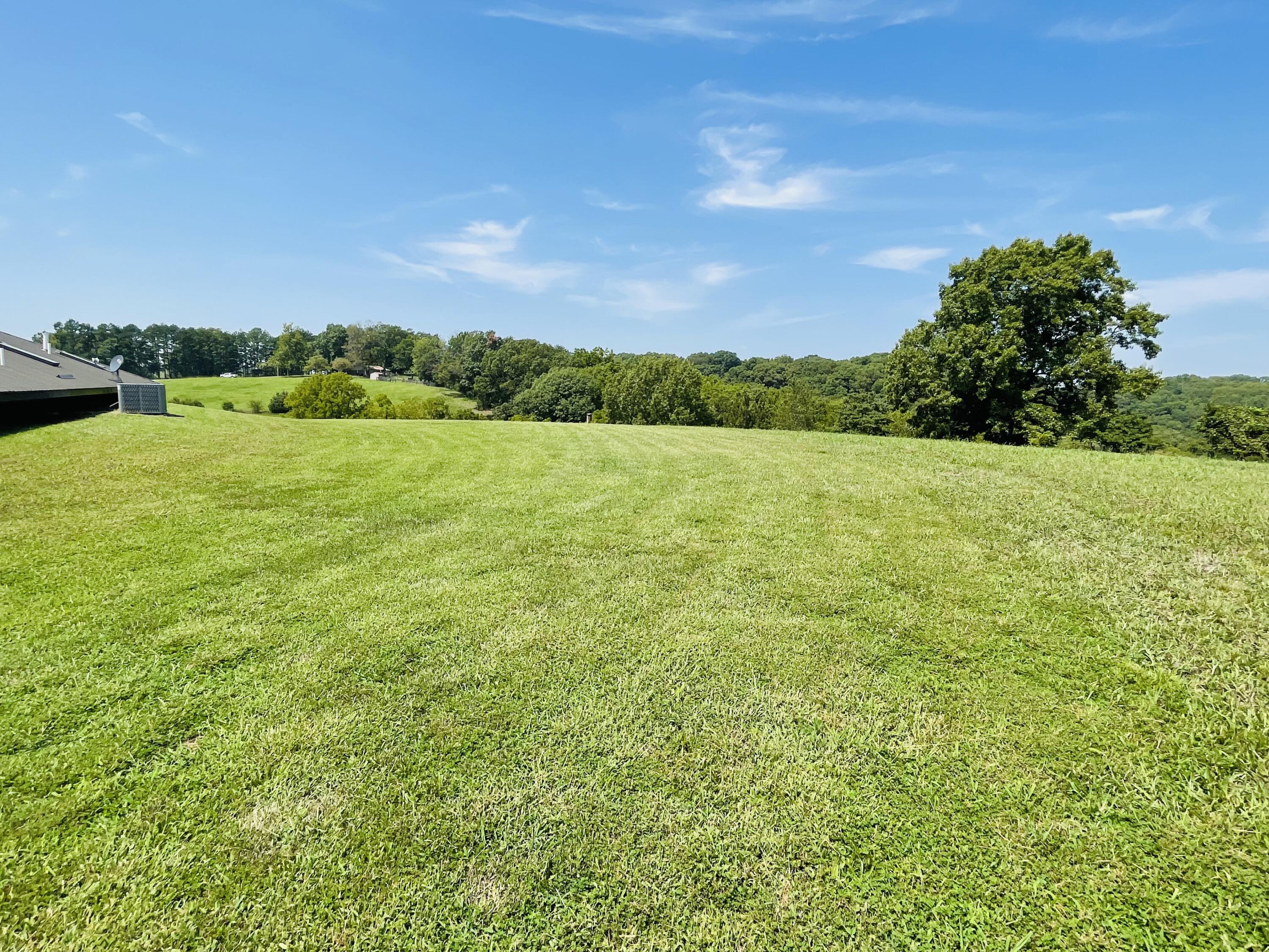 984 E State Highway 176 E