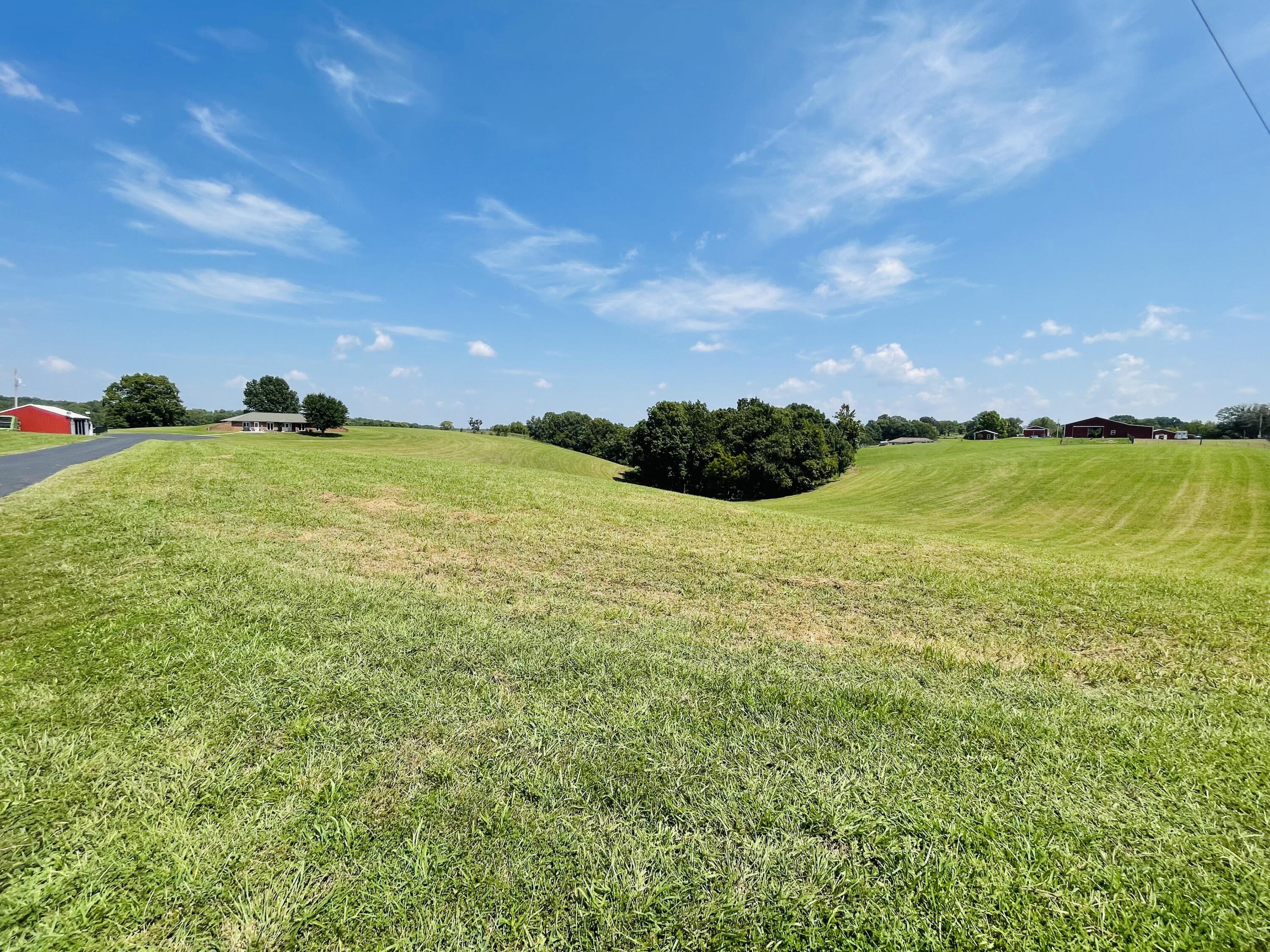 984 E State Highway 176 E