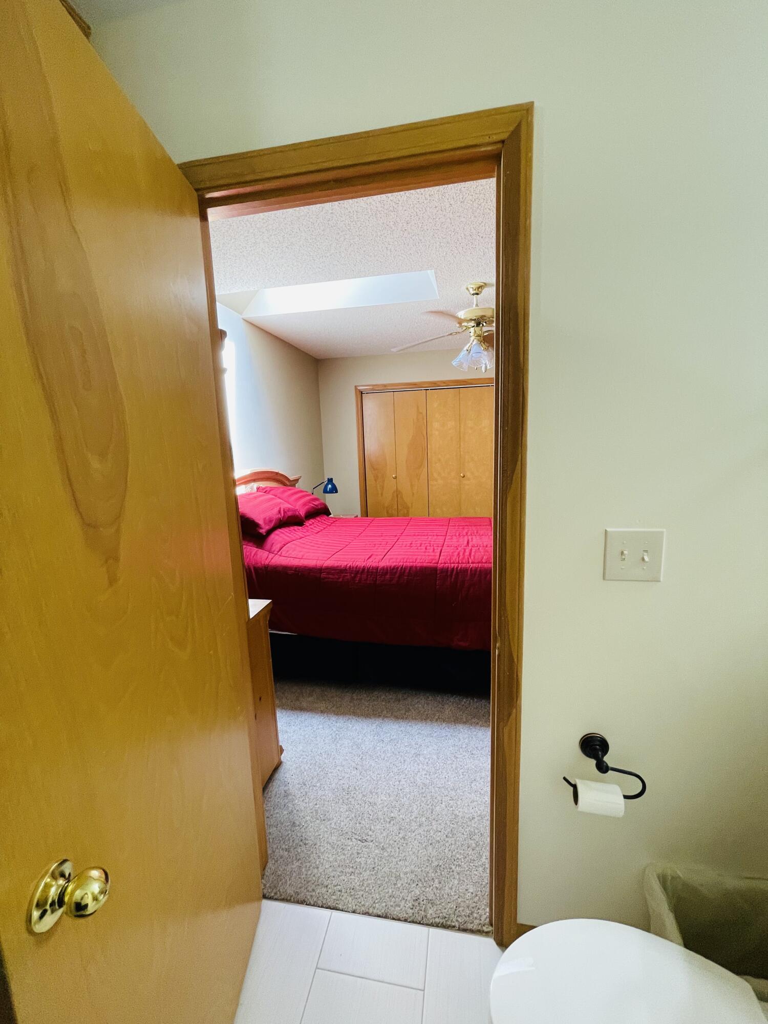 984 E State Highway 176 E