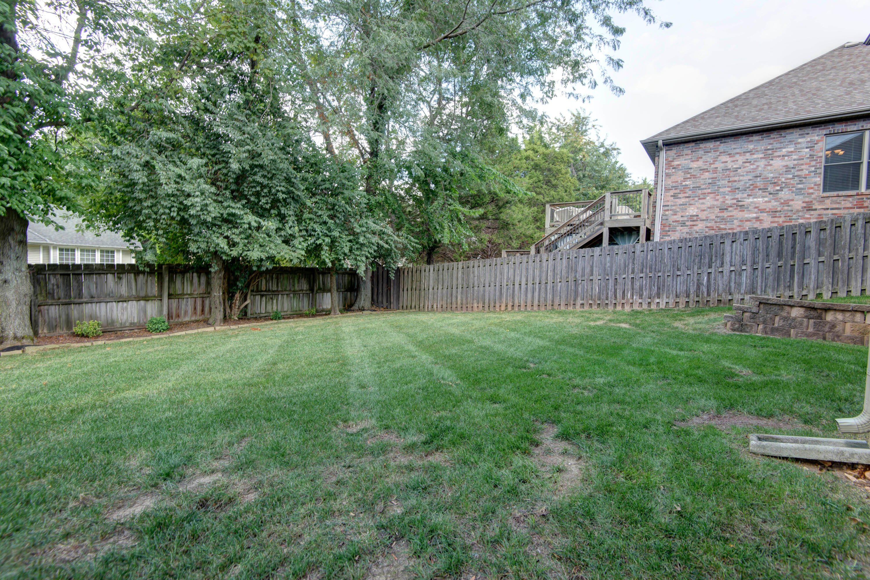 3249 S Victoria Avenue