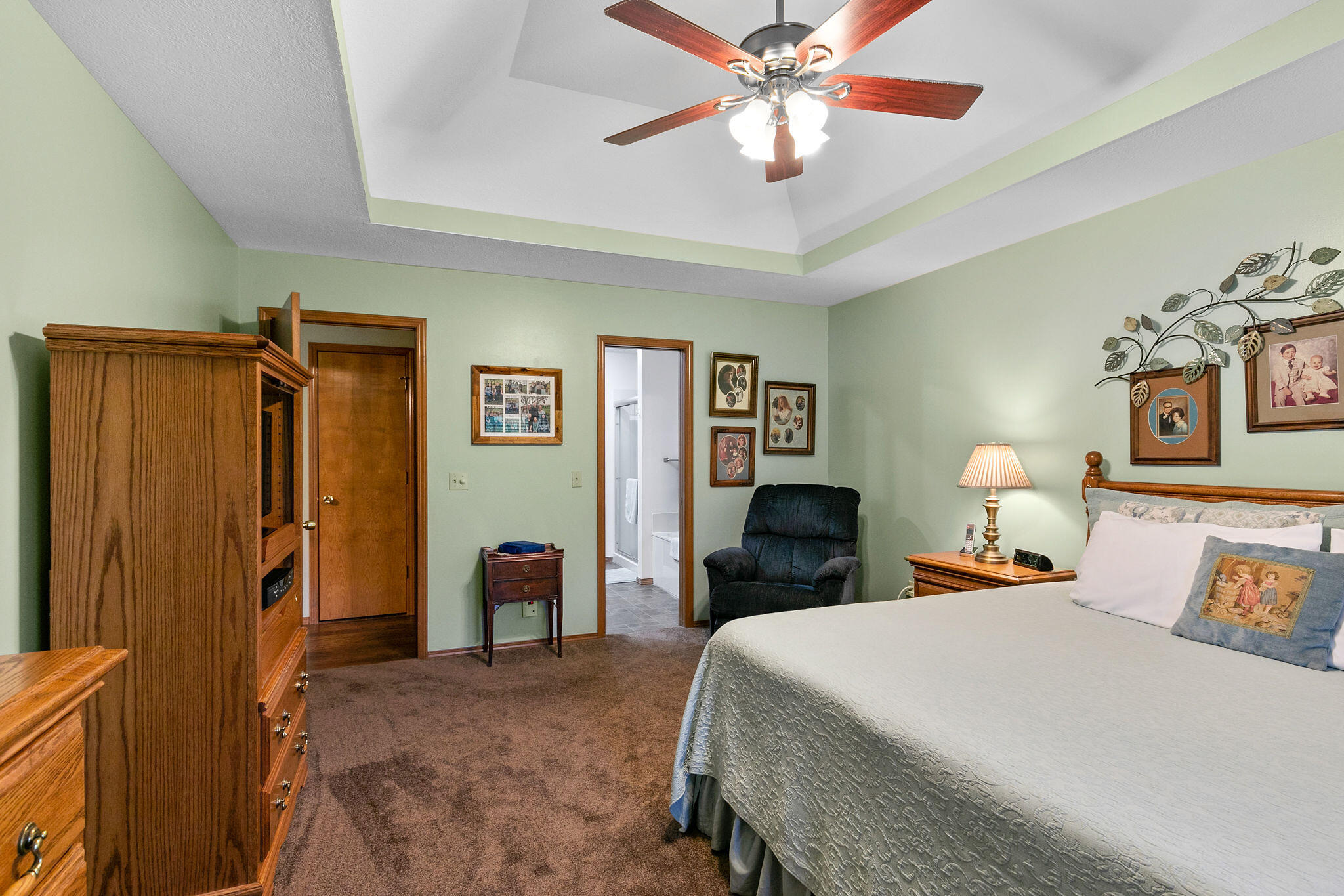 2257 E Powell Street