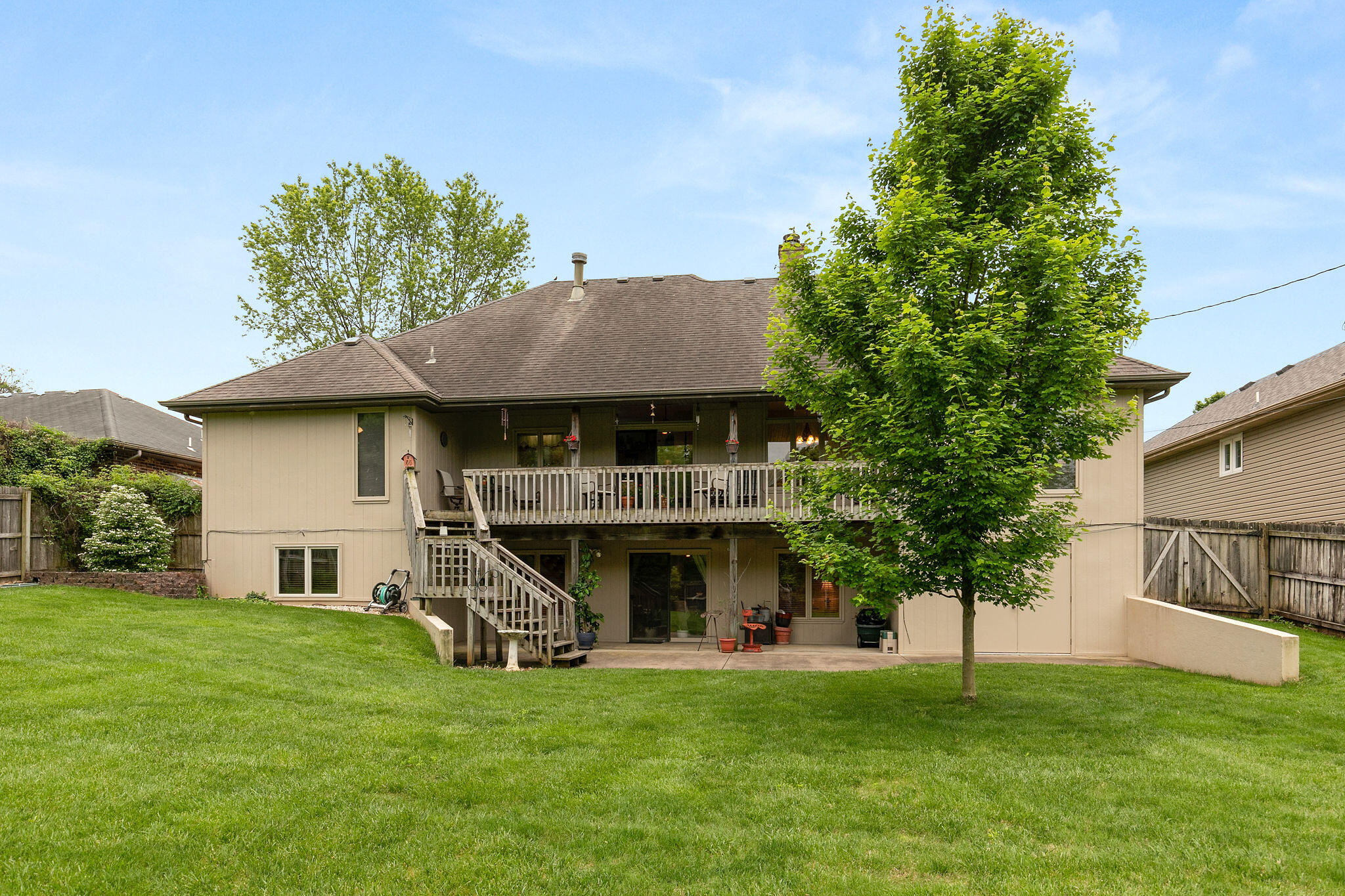 2257 E Powell Street