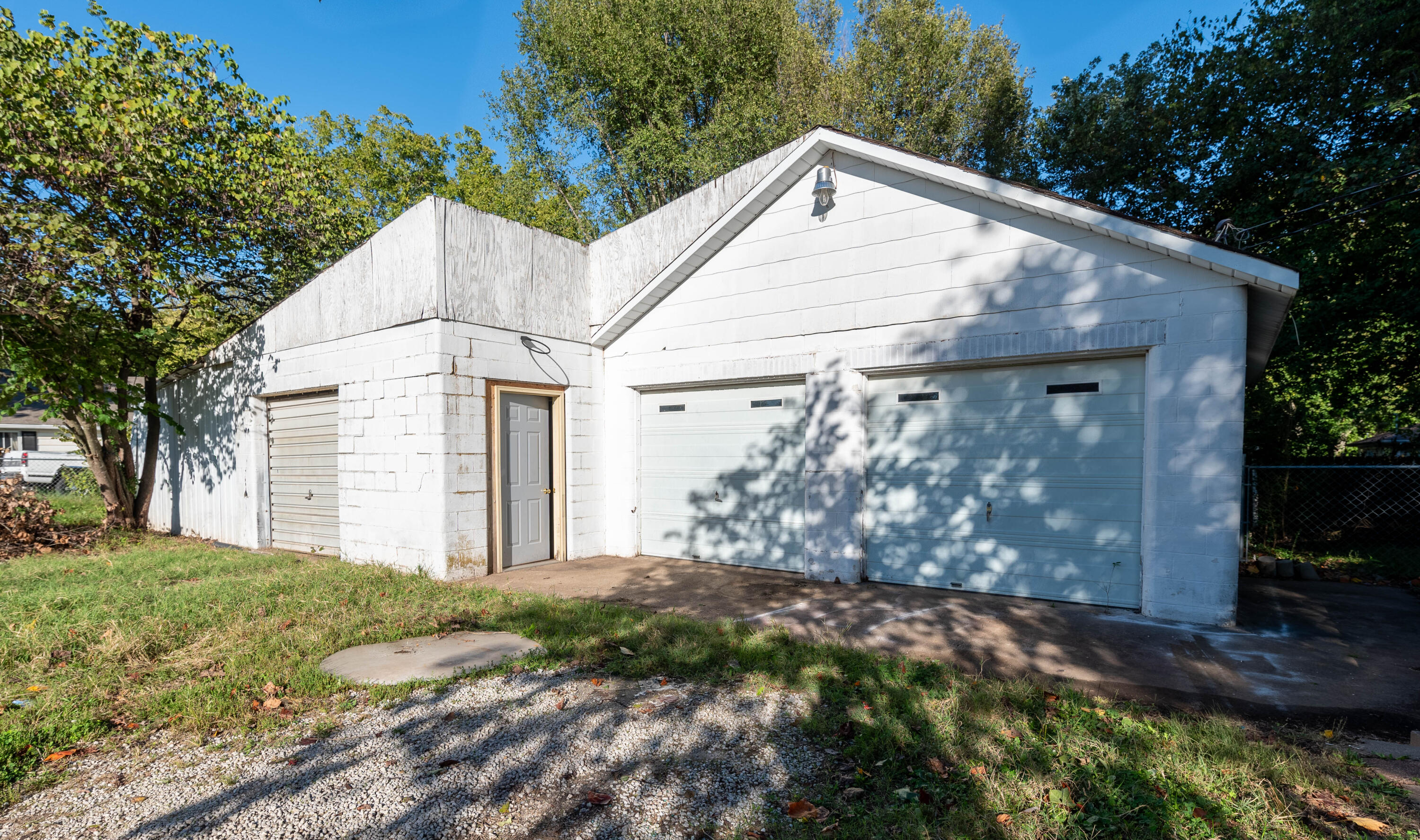 3047 West Walnut Street