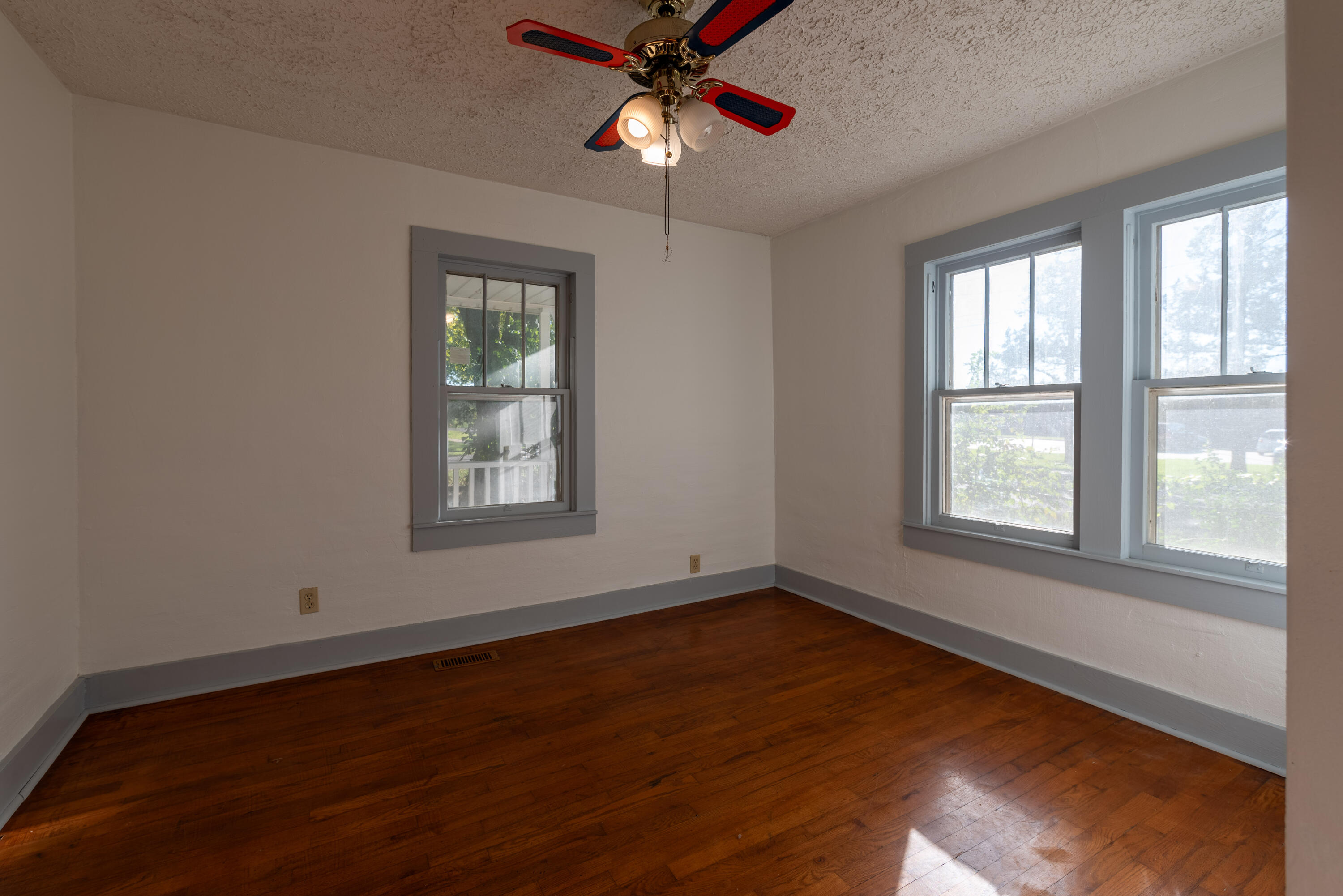 3047 West Walnut Street