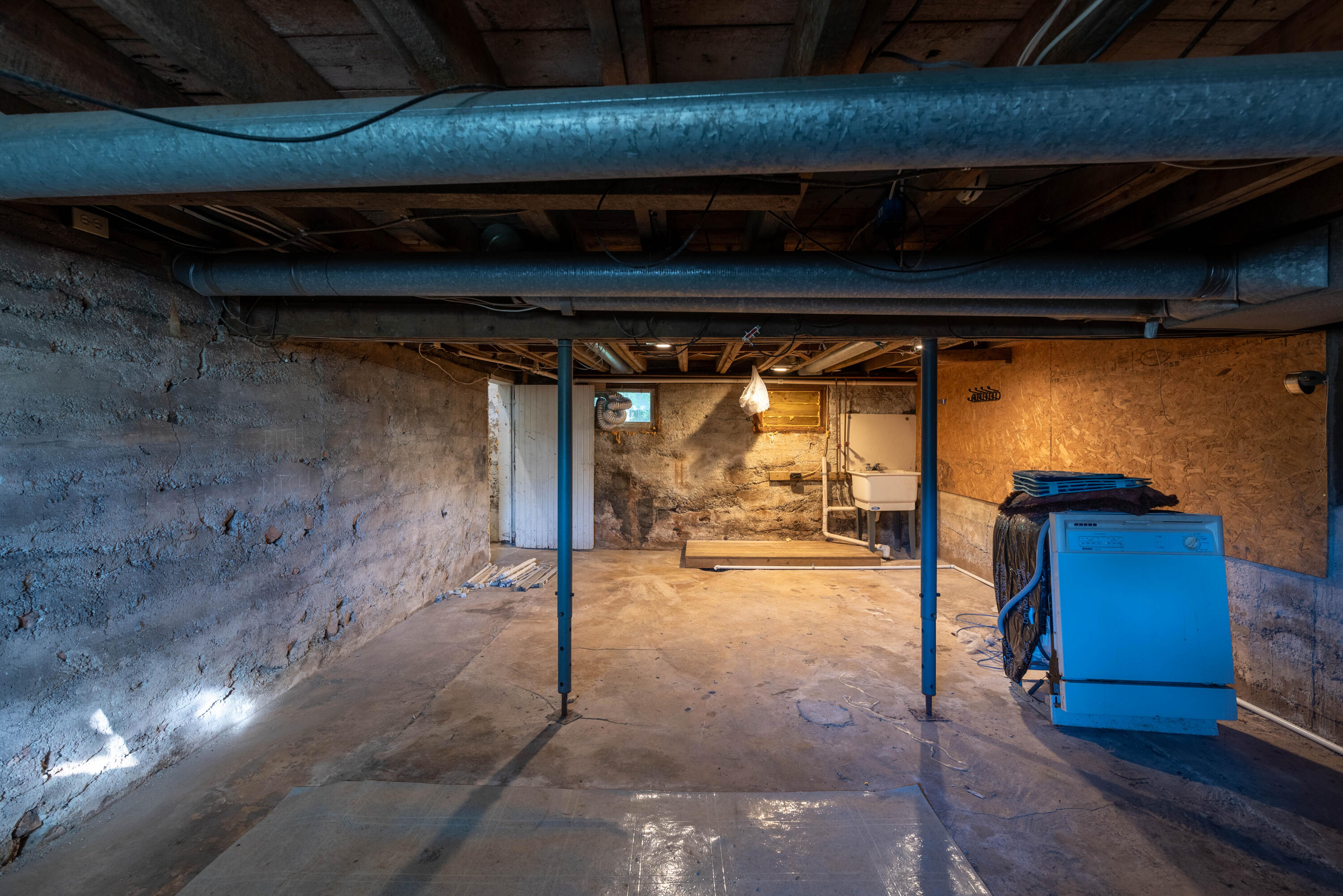 3047 West Walnut Street