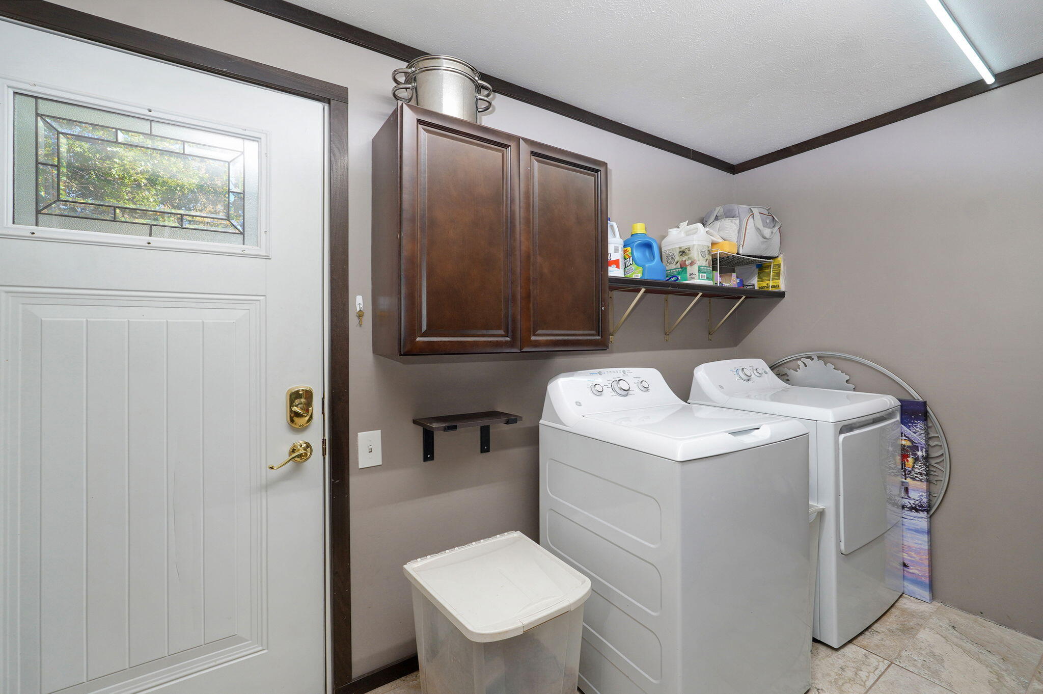 2907 West Mount Vernon Street