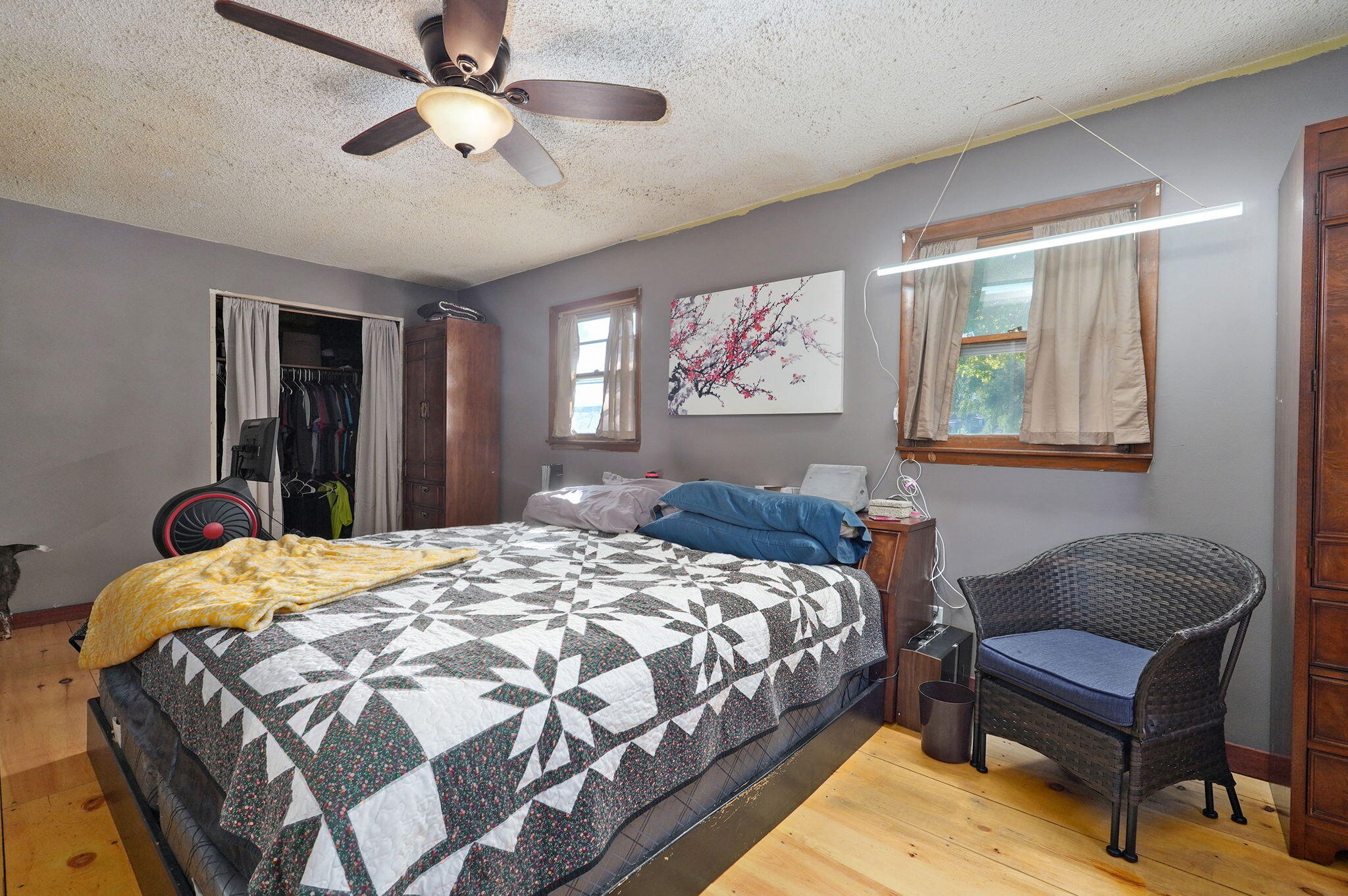 2907 West Mount Vernon Street