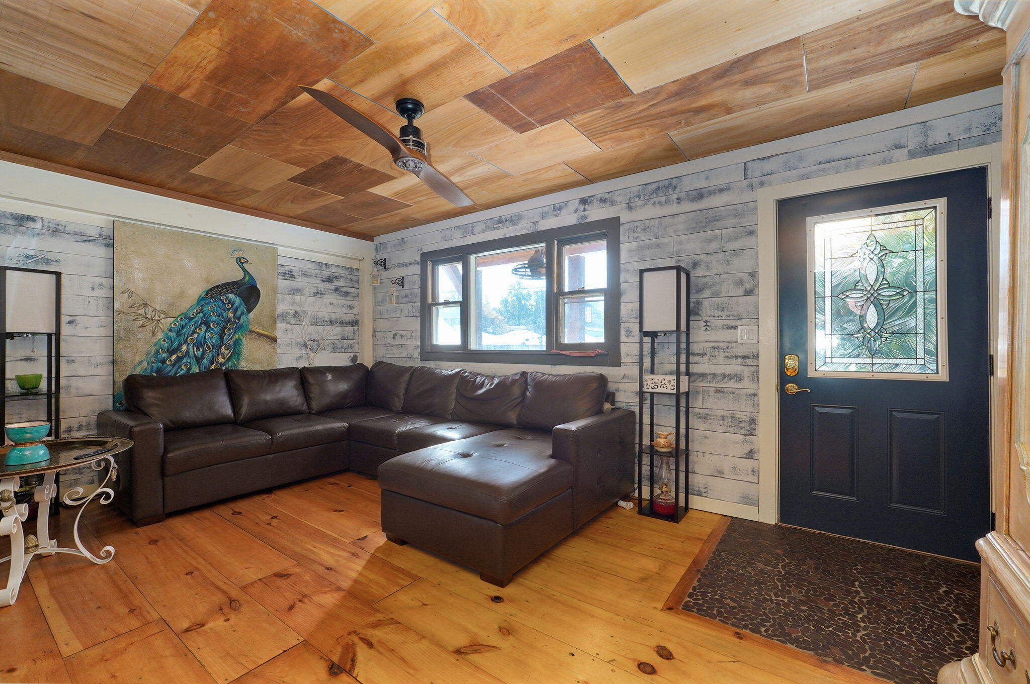 2907 West Mount Vernon Street