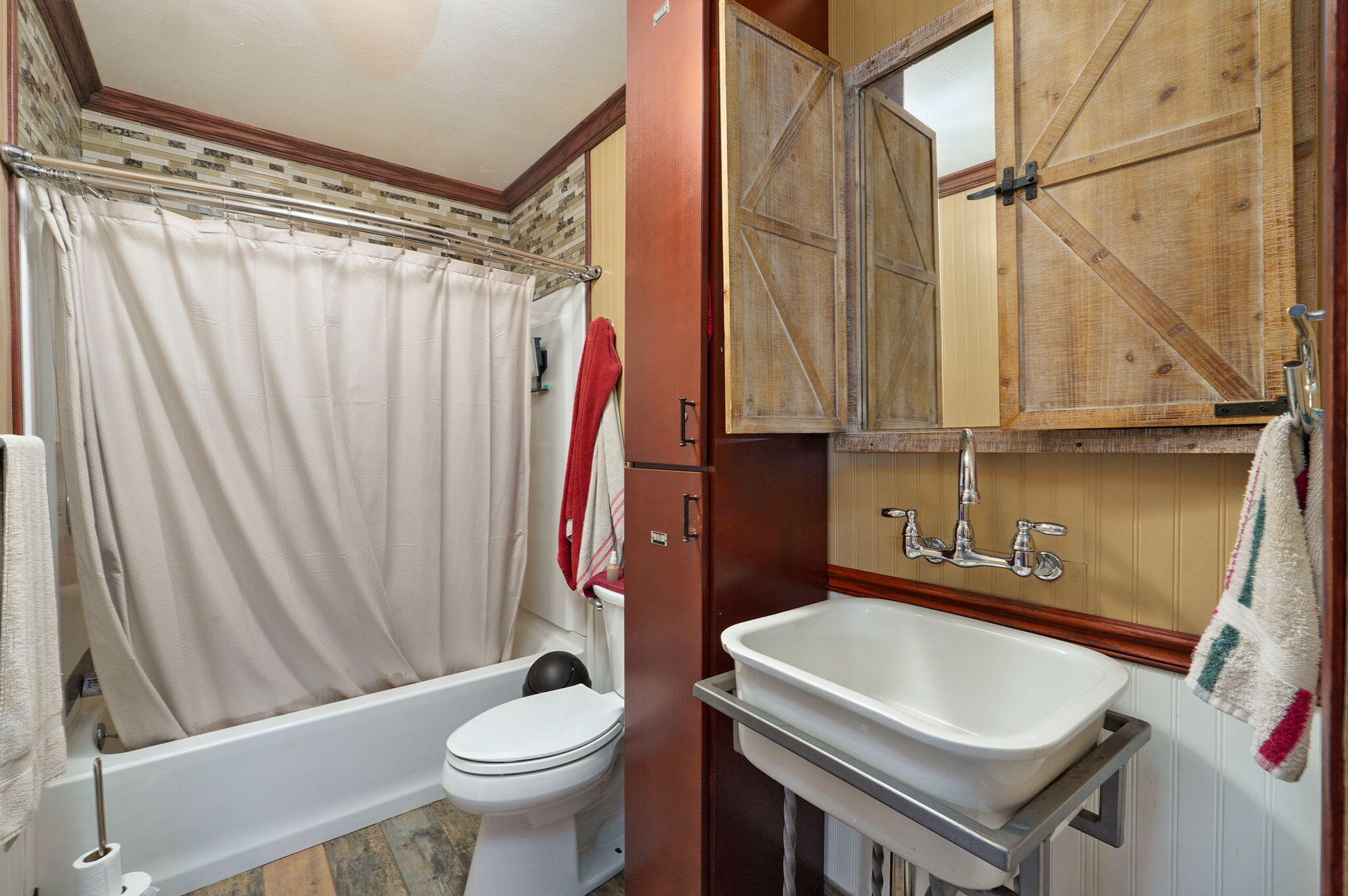 2907 West Mount Vernon Street