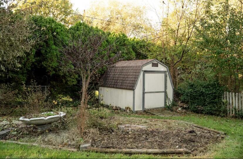 1020 W Seminole Street