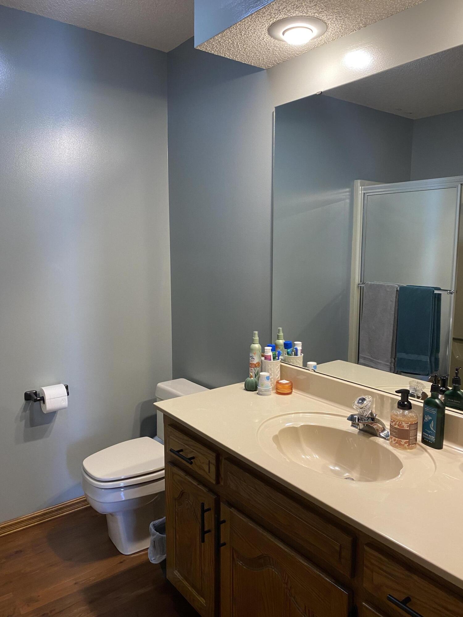 1020 W Seminole Street