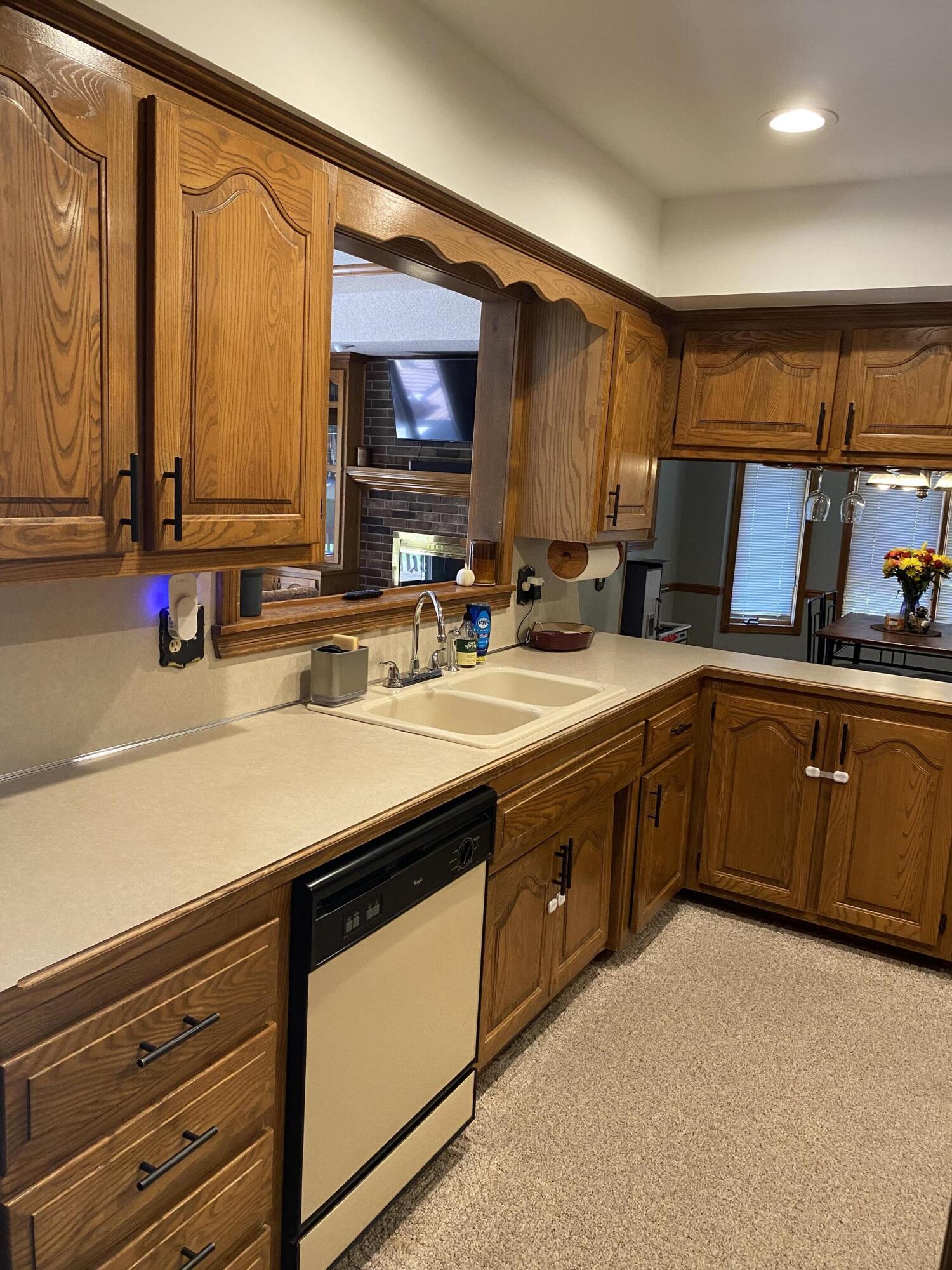 1020 W Seminole Street