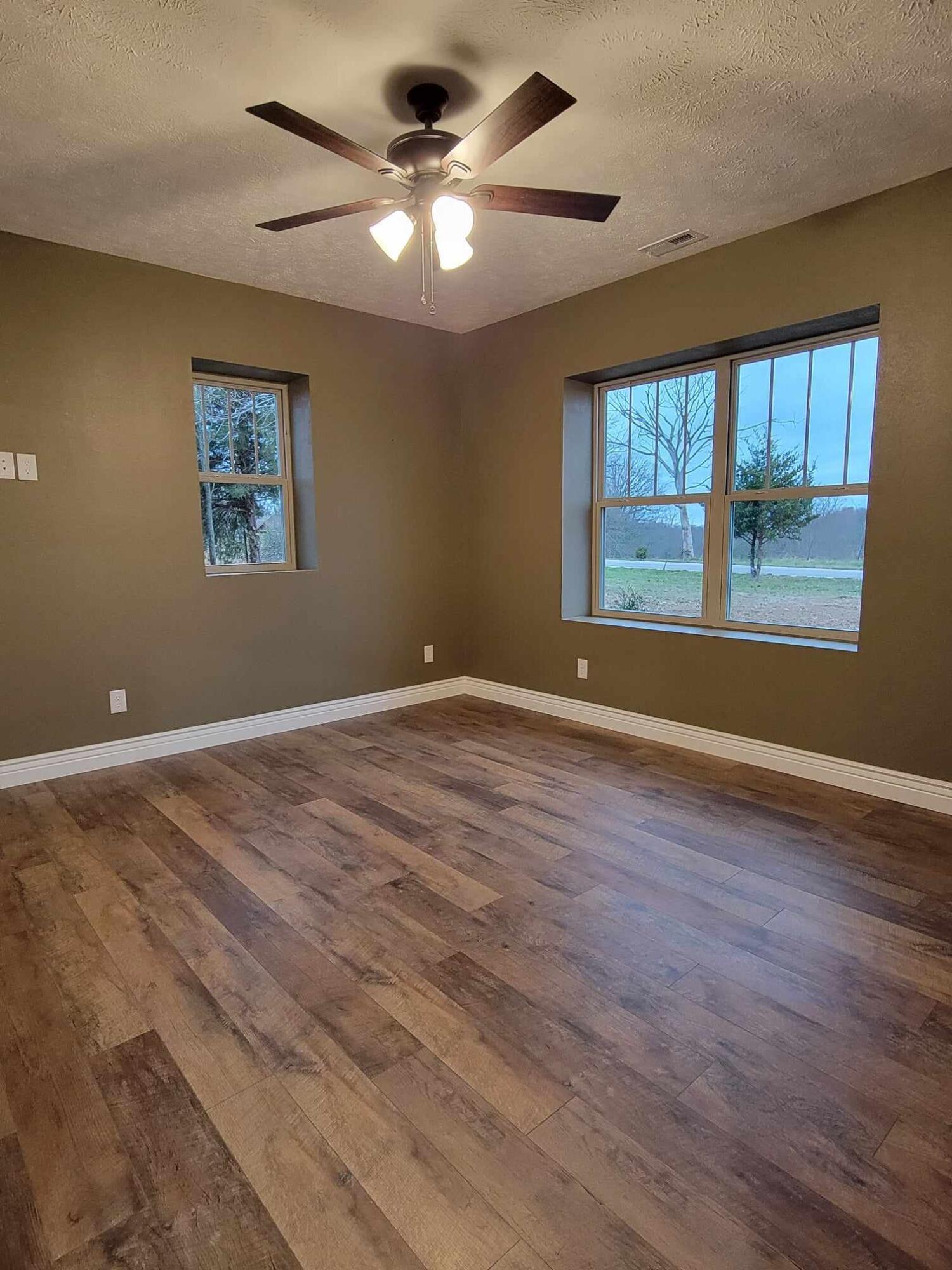 5478 State Highway 125 South