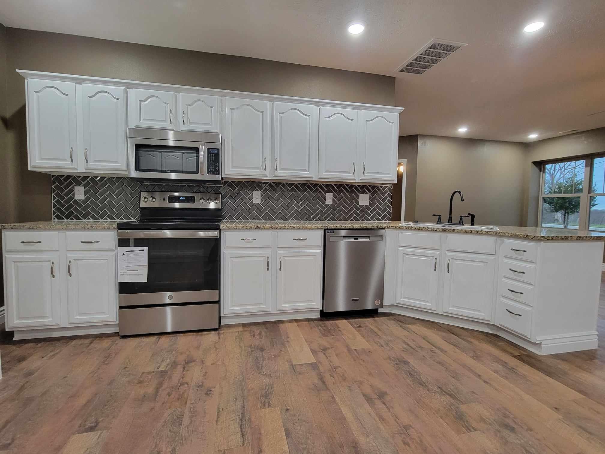 5478 State Highway 125 South