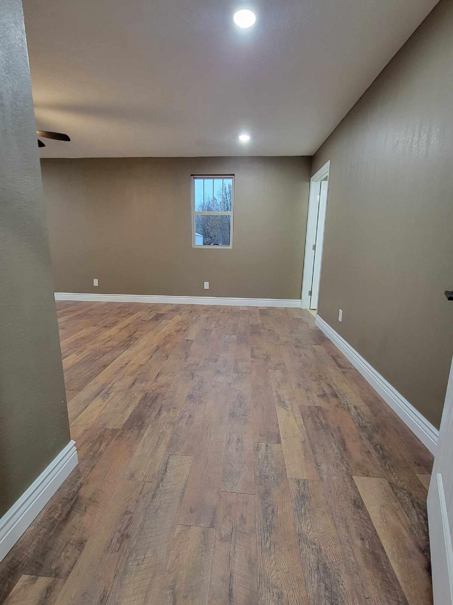 5478 State Highway 125 South