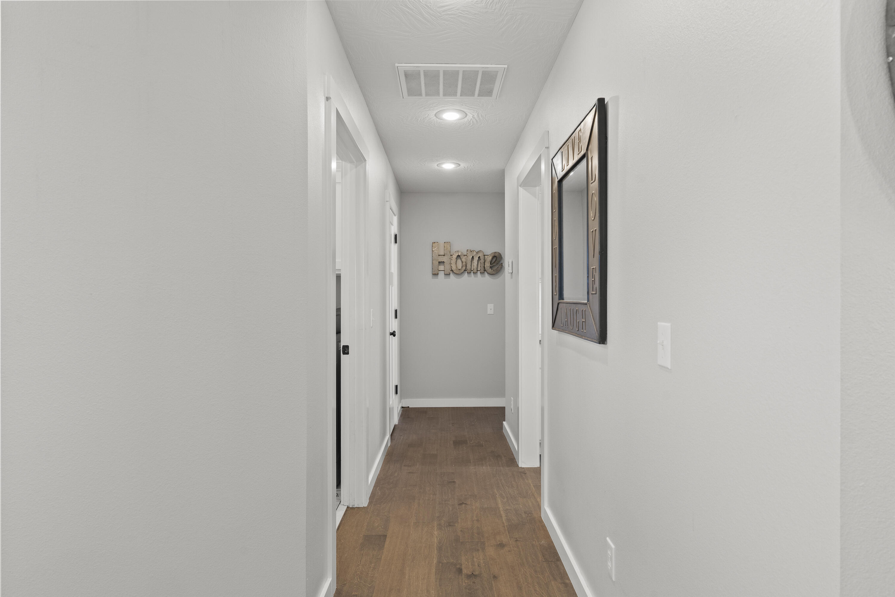 852 South Eastridge